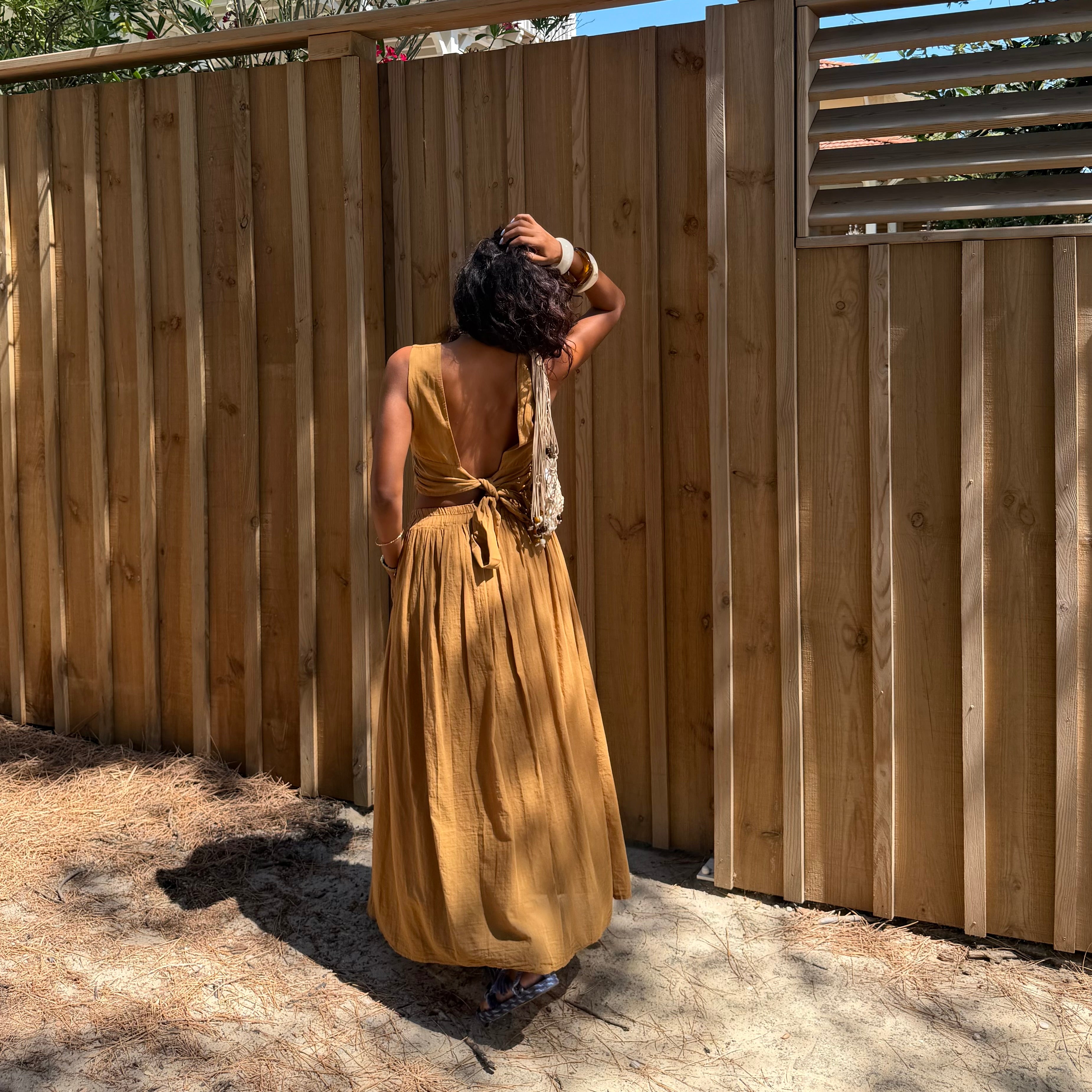 Ensemble YDRA jupe et top dos nu en coton tabac