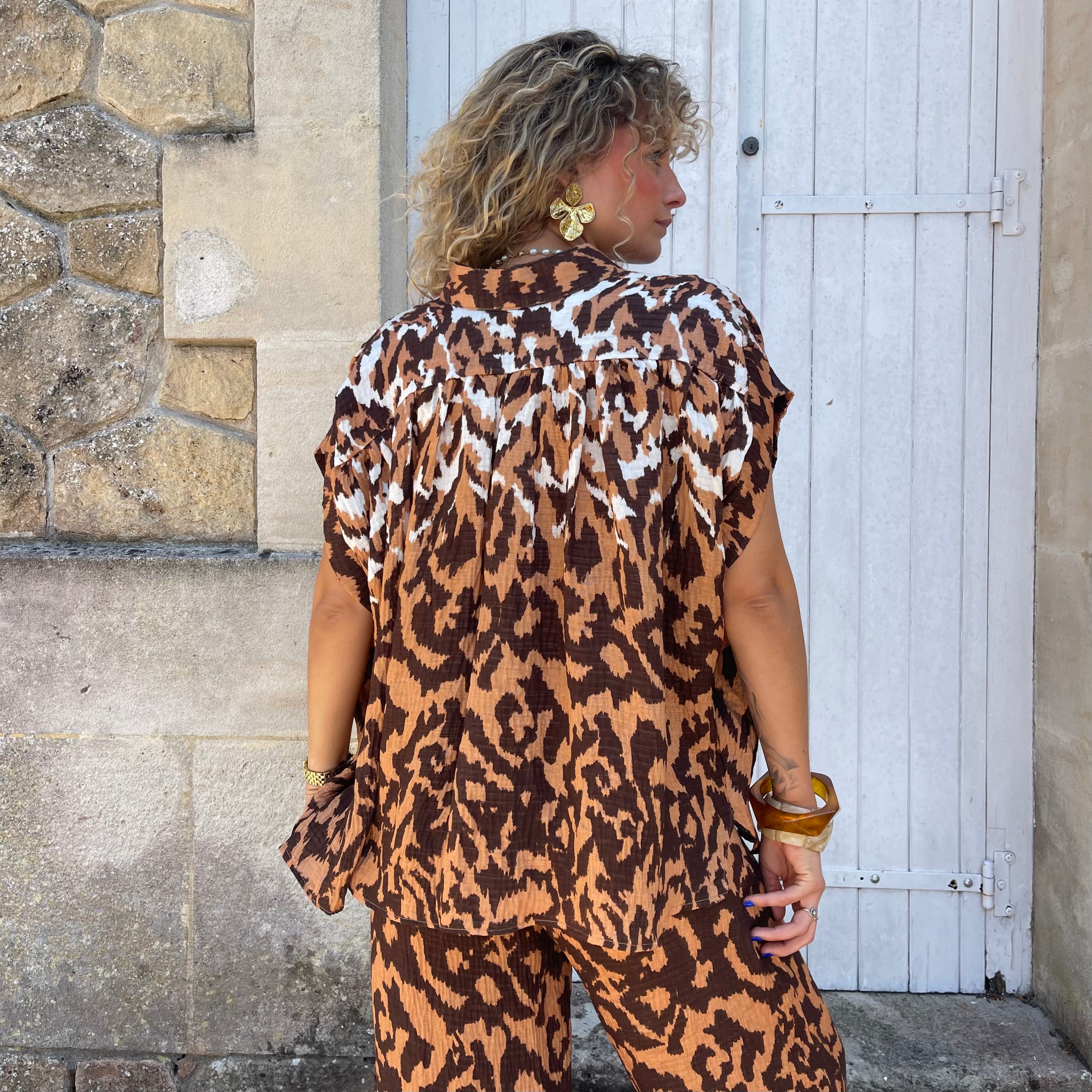 Blouse fluide ORA imprimé léopard