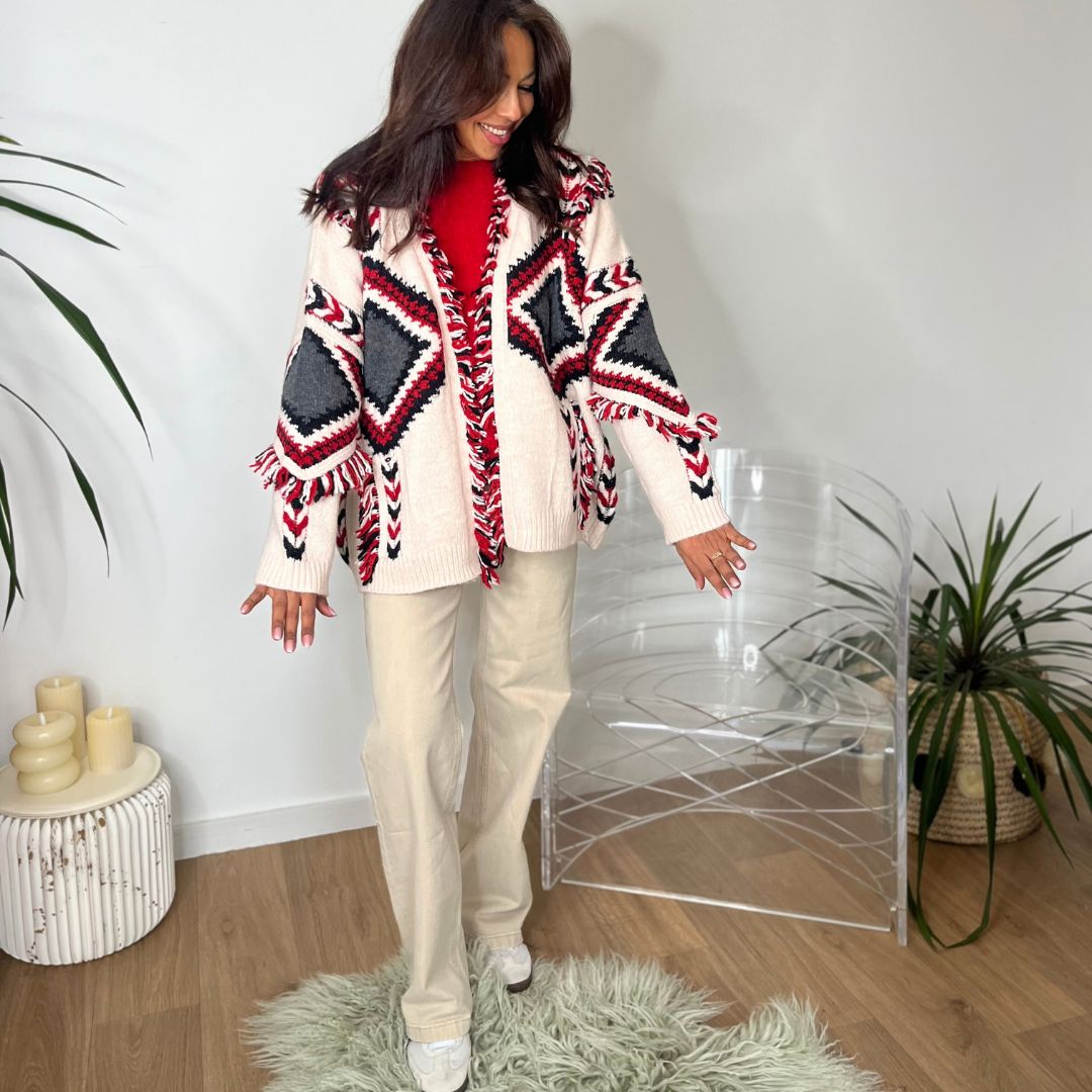 Veste en maille oversize sans fermeture TROMSO écrue ornée de motifs géométriques et de franges