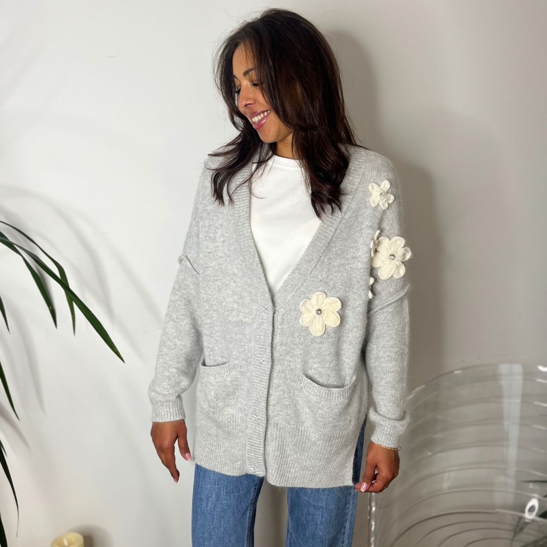 Gilet long et oversize ALIENOR gris brodé de fleurs en relief