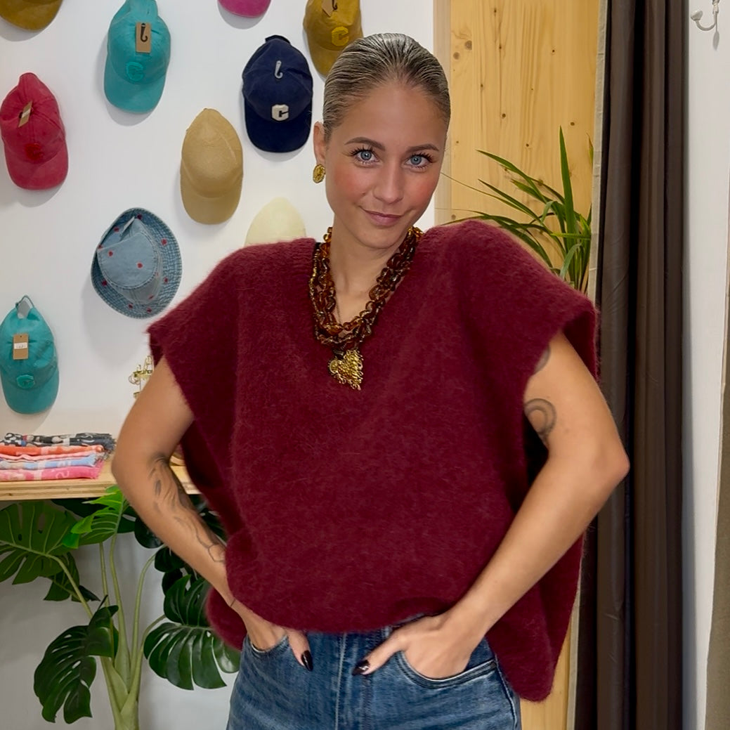Pull couleur aubergine oversize CHLOE manches courte col en V en baby alpaga et laine
