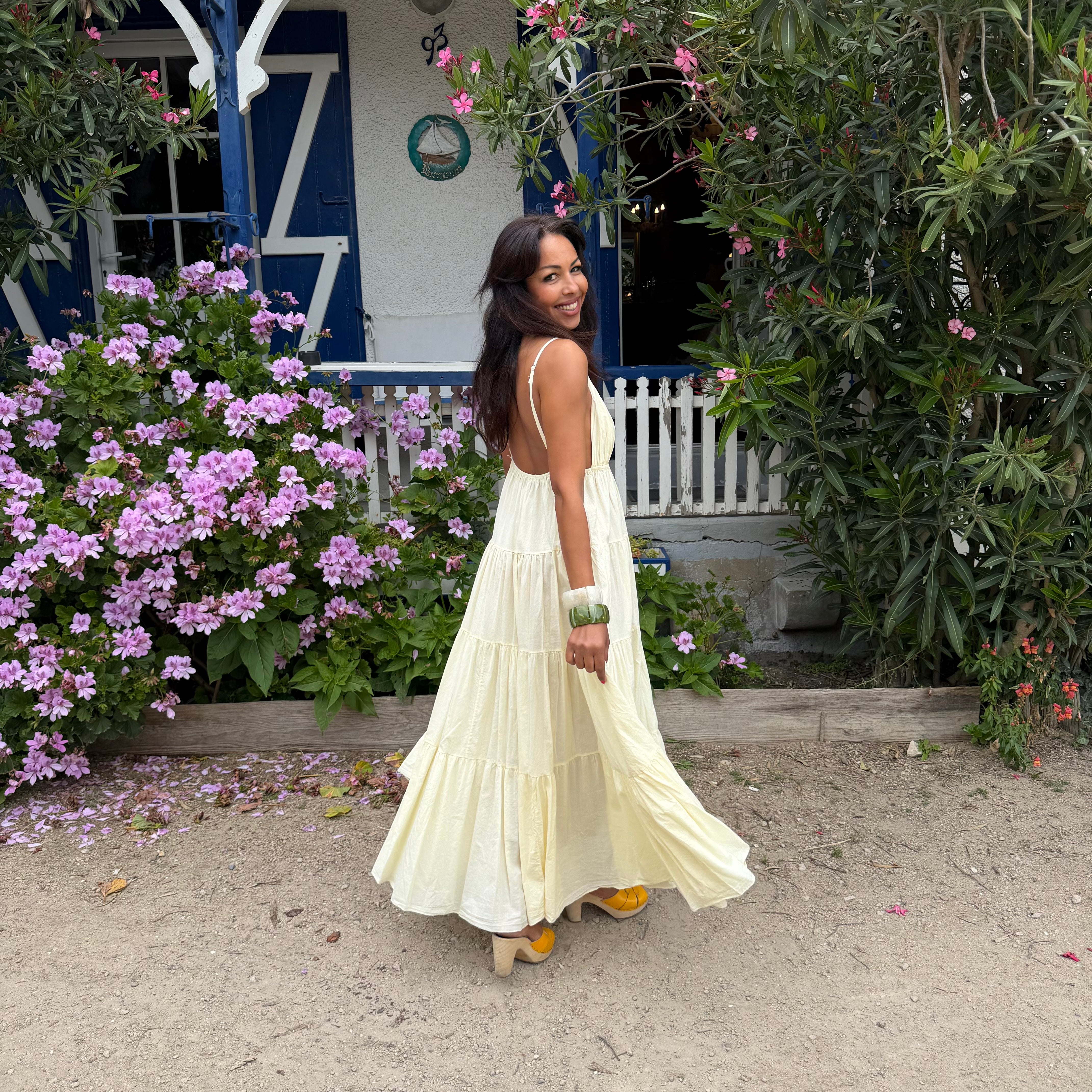 Robe longue SOLEIL bohème jaune dos nu