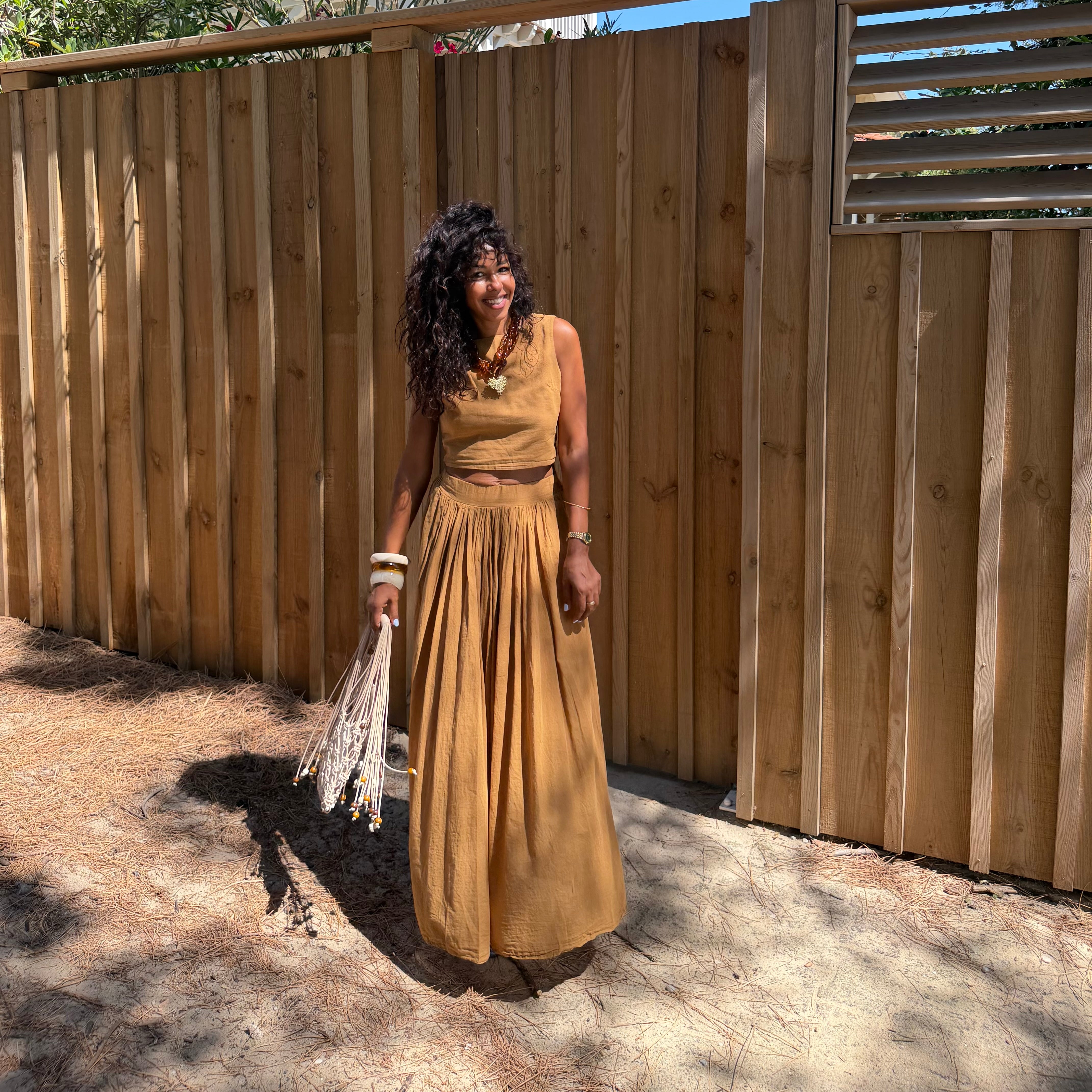 Ensemble YDRA jupe et top dos nu en coton tabac