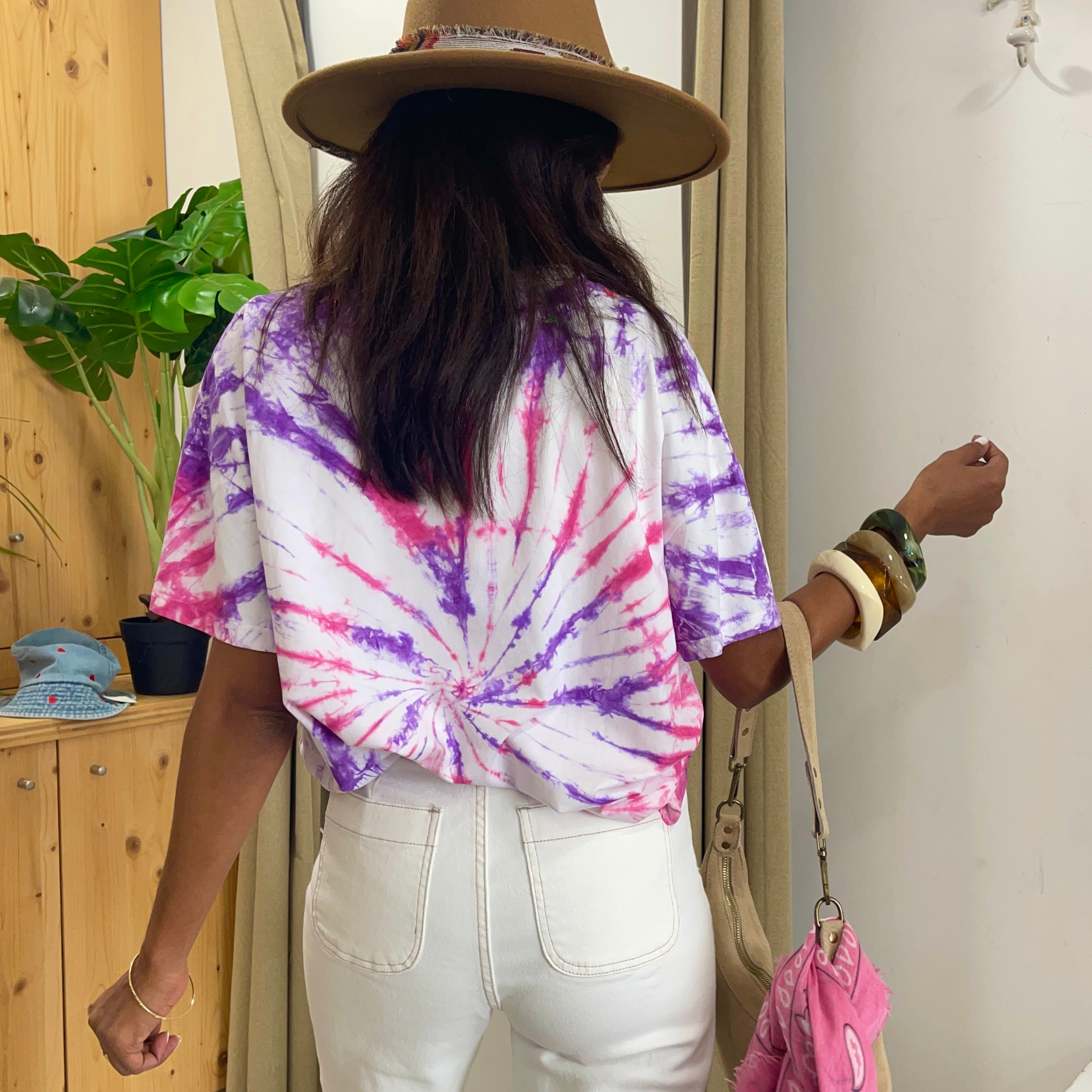 T-shirt manches courtes NAYA violet Tie & Dye & Broderie Main