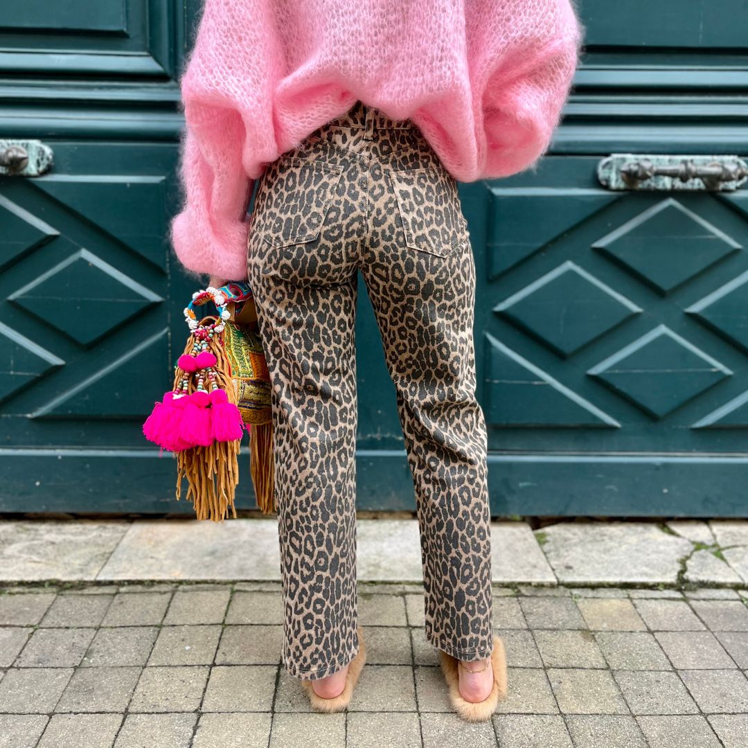 Jean droit au motif léopard SOLANGE doté d'une taille haute