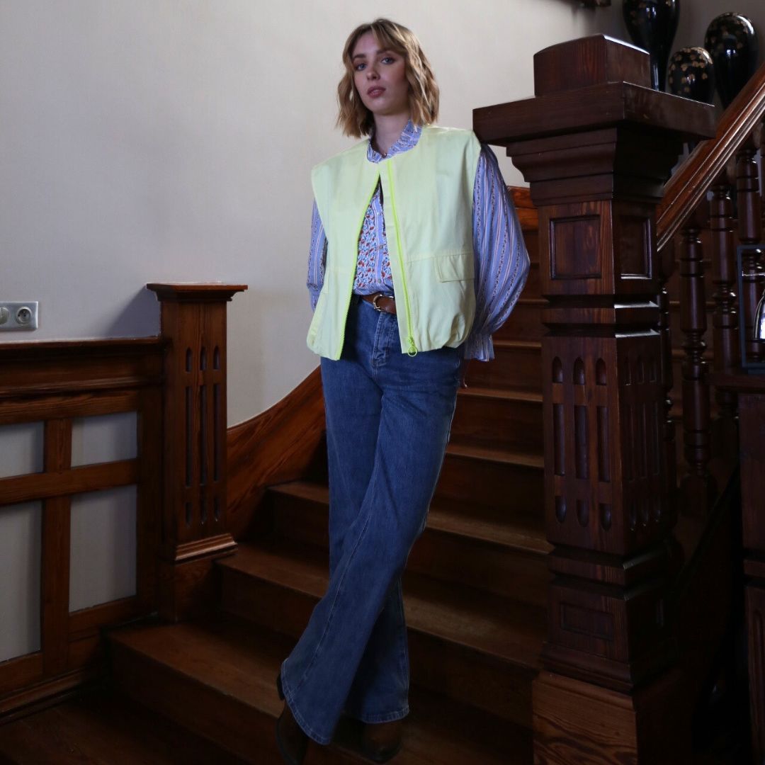Veste sans manches oversize PATRICIUS jaune dotée d'une fermeture zip