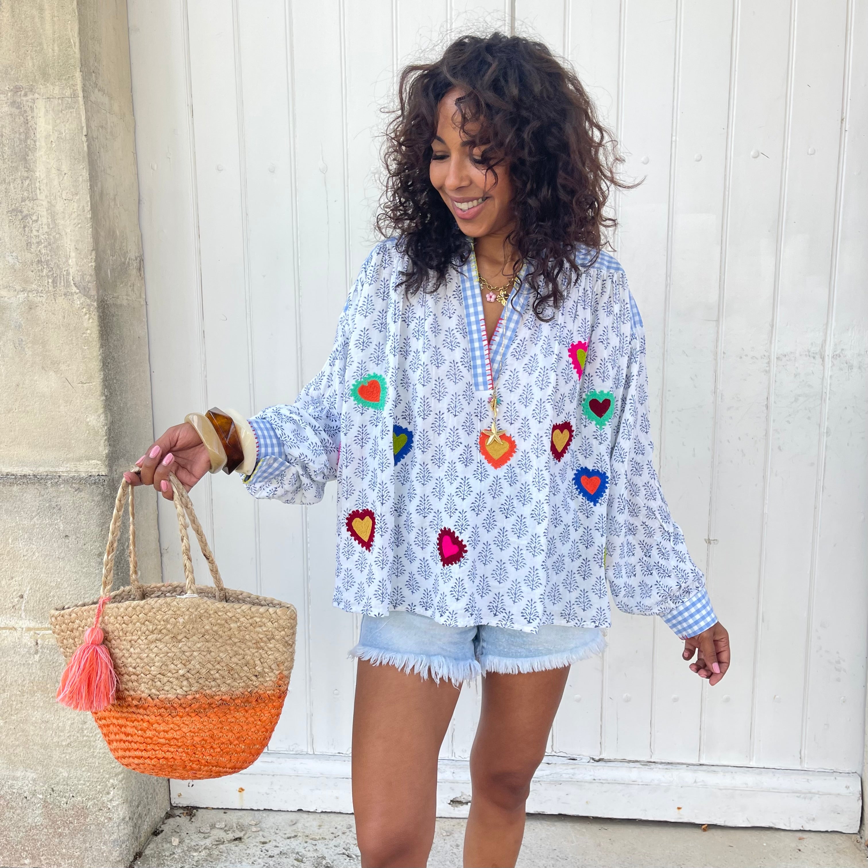 Blouse oversize ROSA coeur brodé à la main en gaz de coton