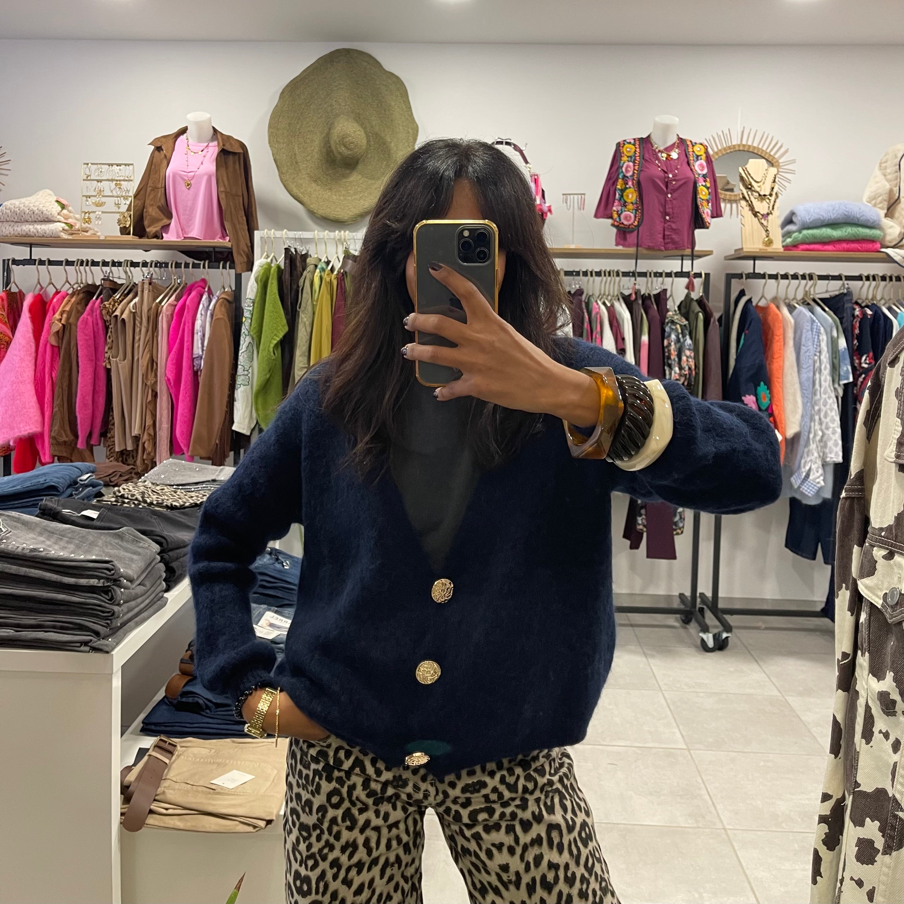 Gilet bleu marine OLIVE à boutons dorés alpaga et laine