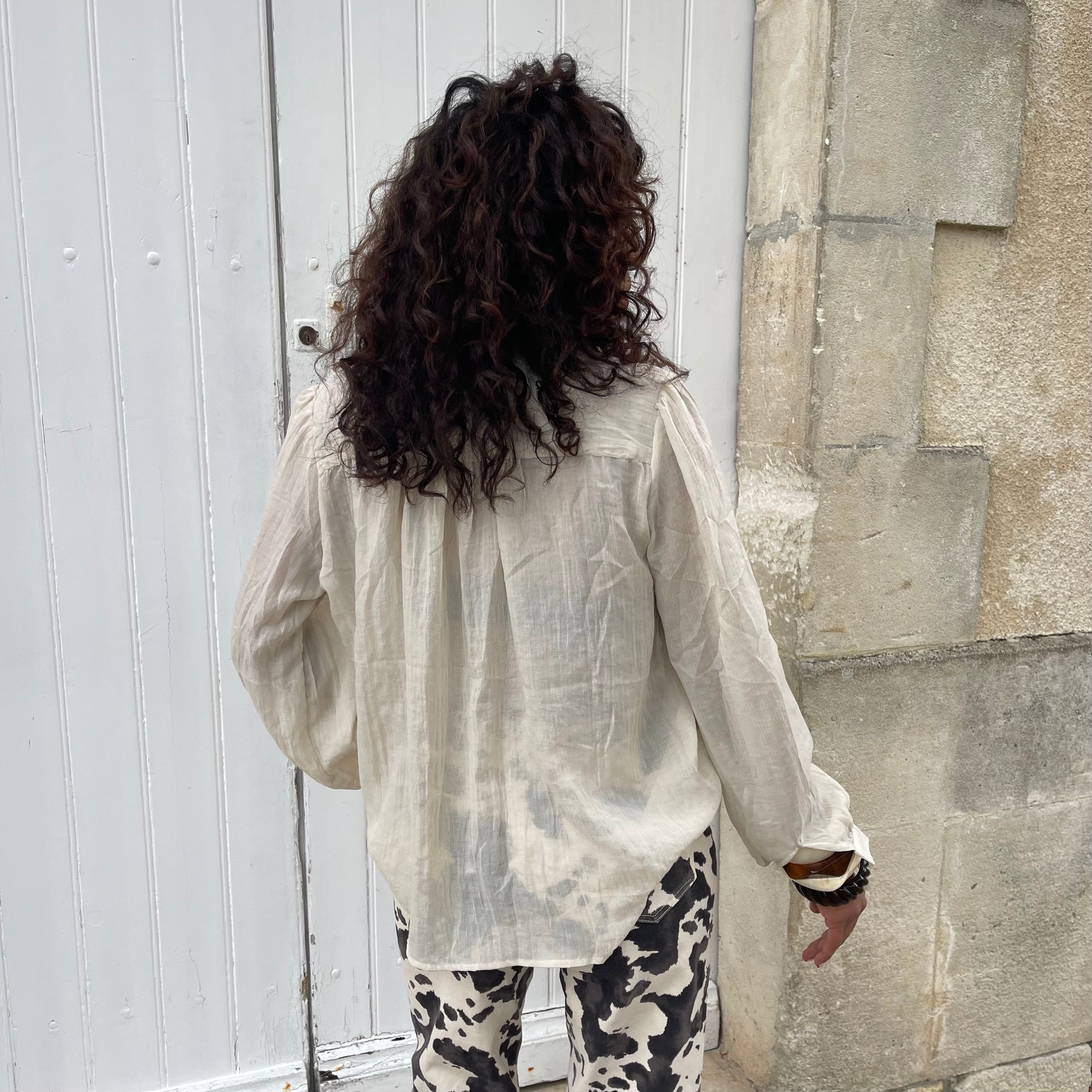 Blouse LENNY manches longues à volants beige