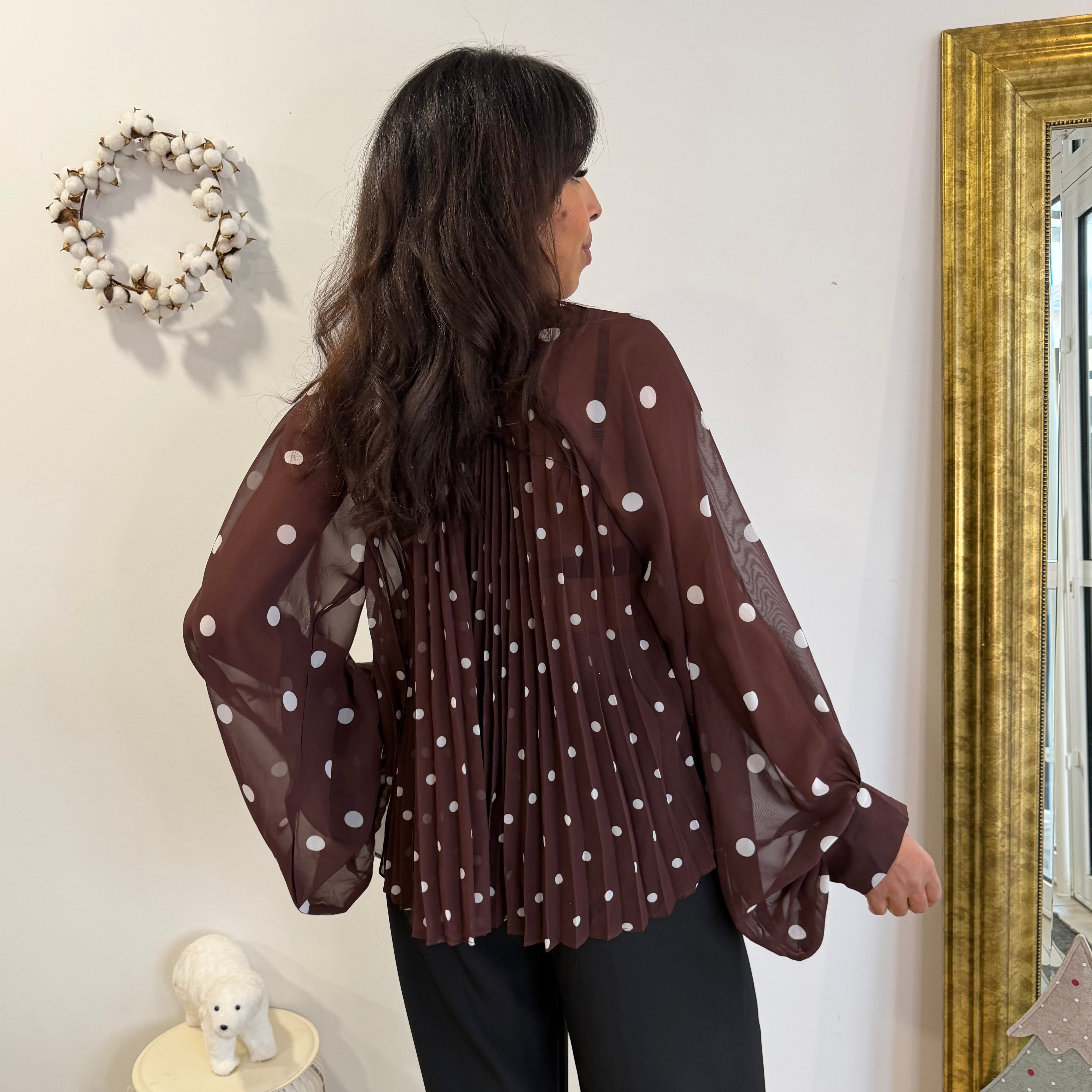 Blouse à pois LAURYN à la coupe fluide et aux manches longues ballons