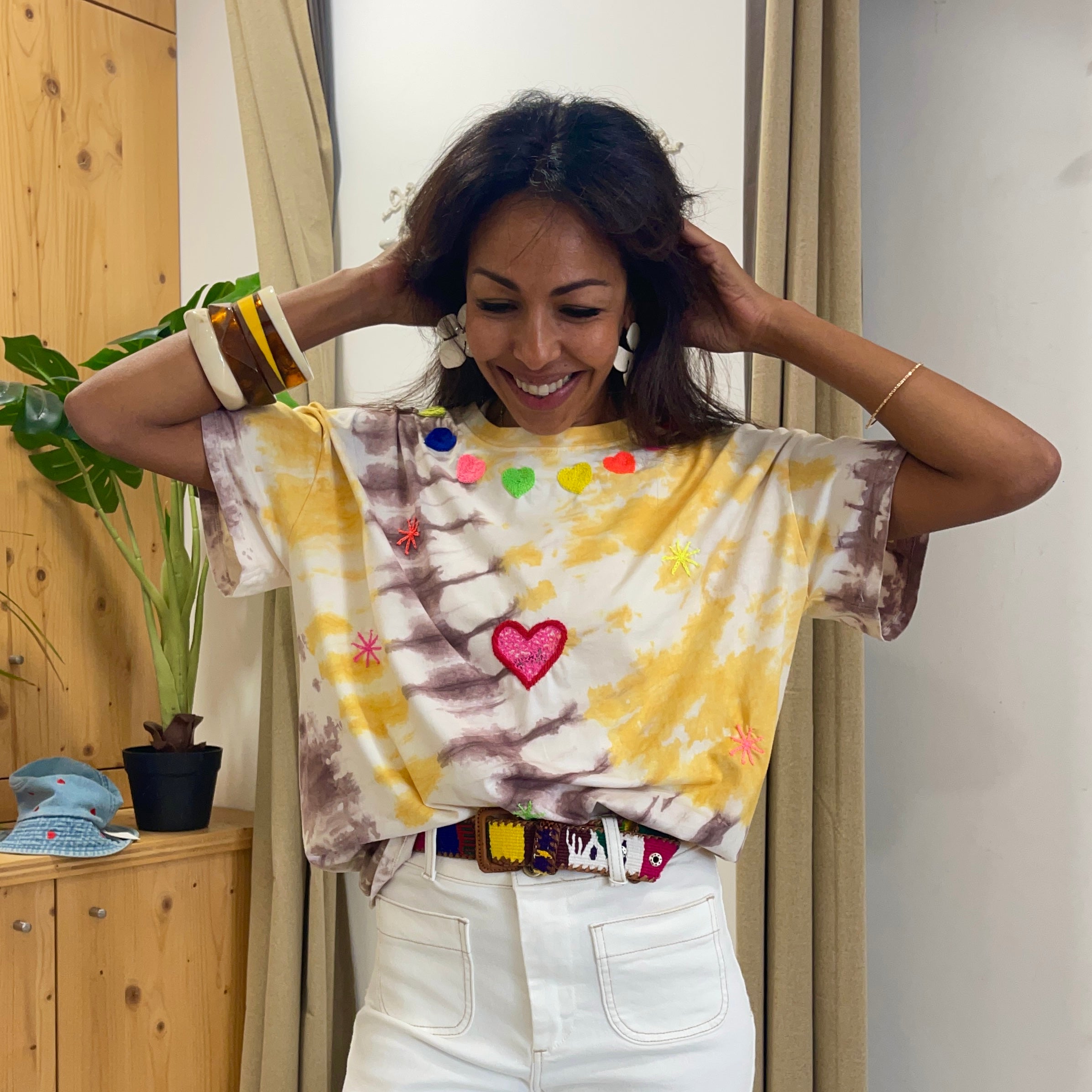 T-shirt manches courtes NAYA jaune Tie & Dye & Broderie Main