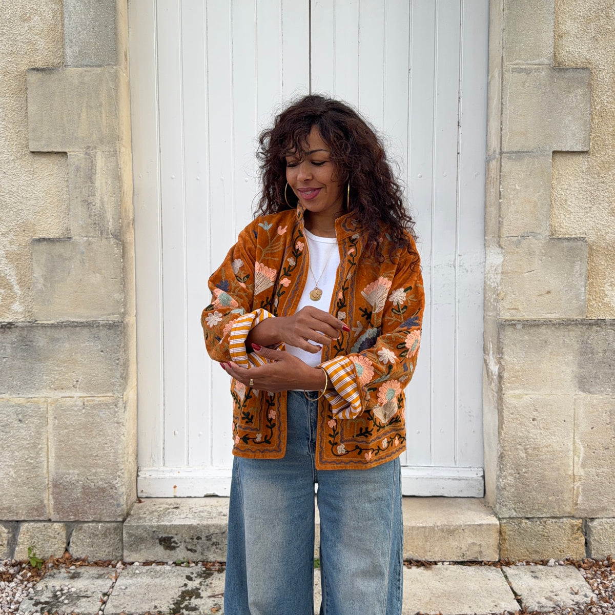 VESTE SUZANE BRODÉE EN VELOURS jaune