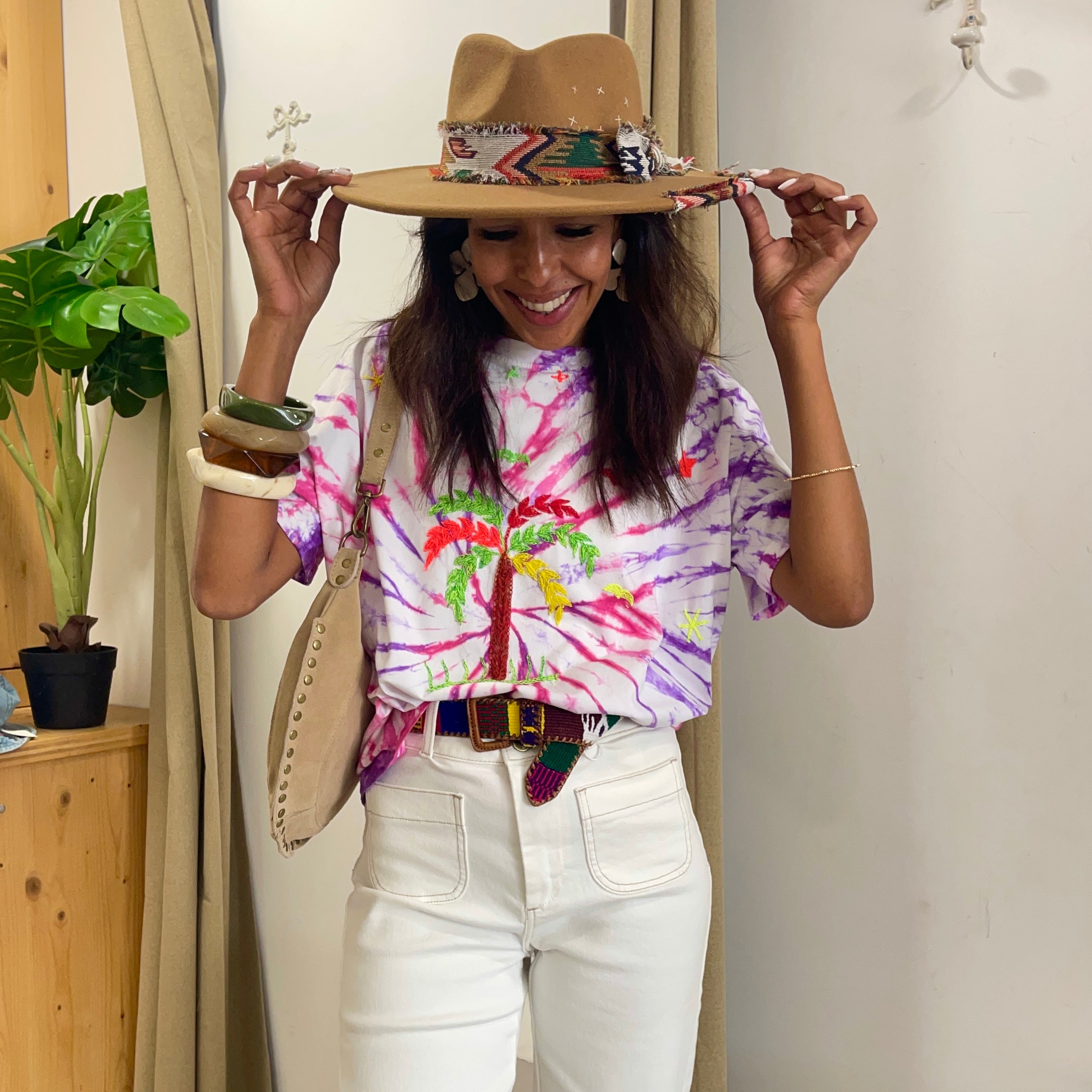 T-shirt manches courtes NAYA violet Tie & Dye & Broderie Main