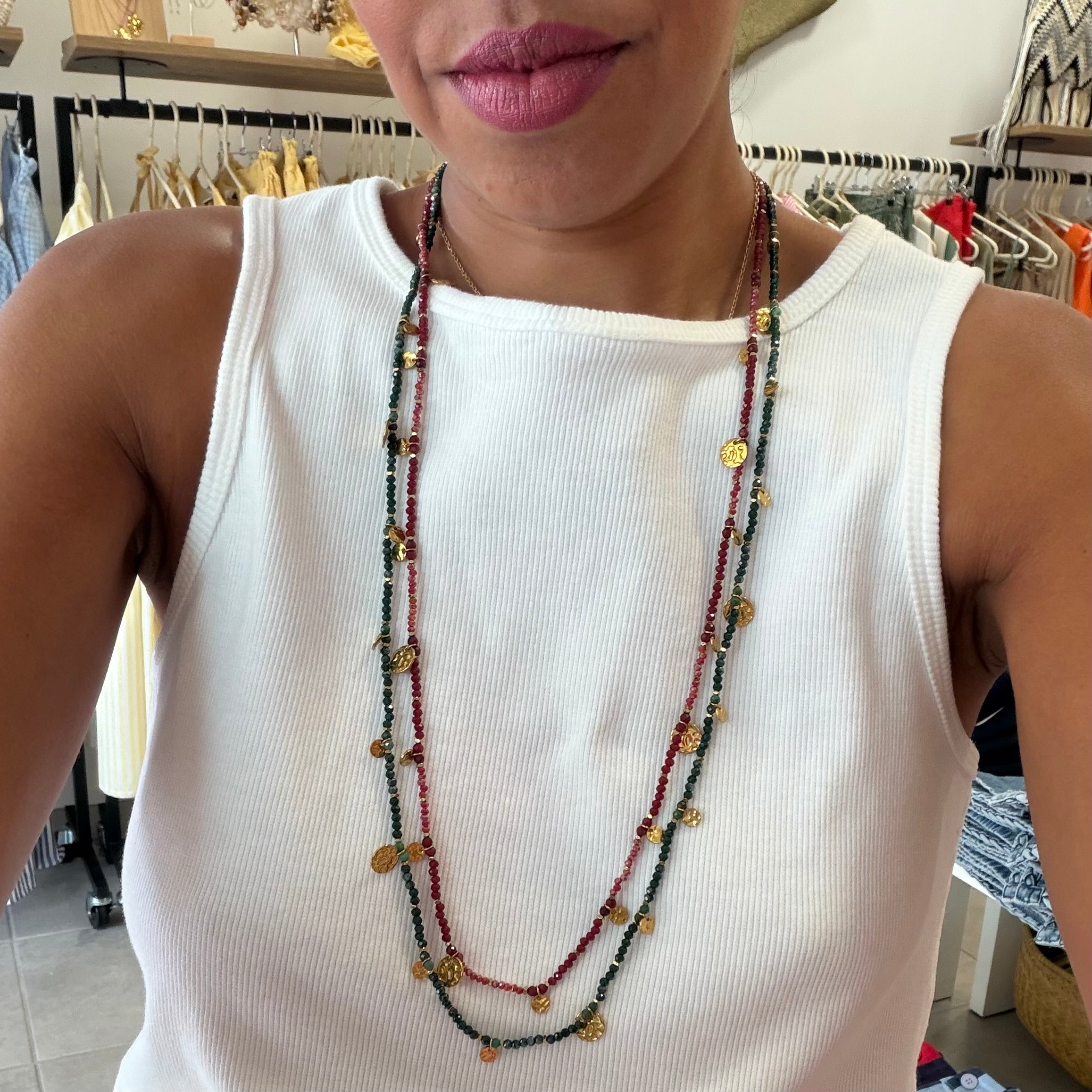 COLLIER SAUTOIR PERLES & MÉDAILLES ✨ vert foncé