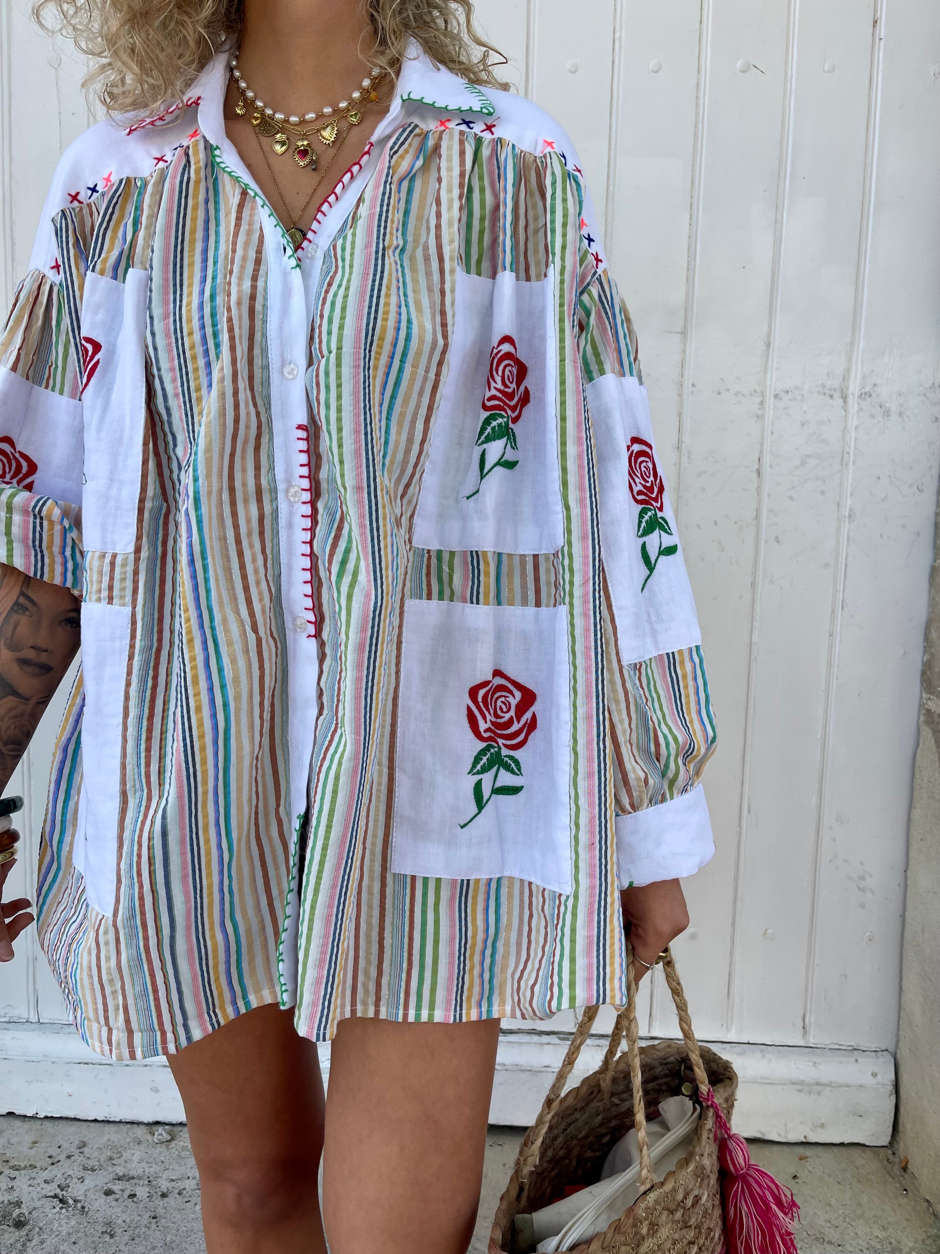Blouse ROSA oversize à rayures en gaz de coton brodé à la main
