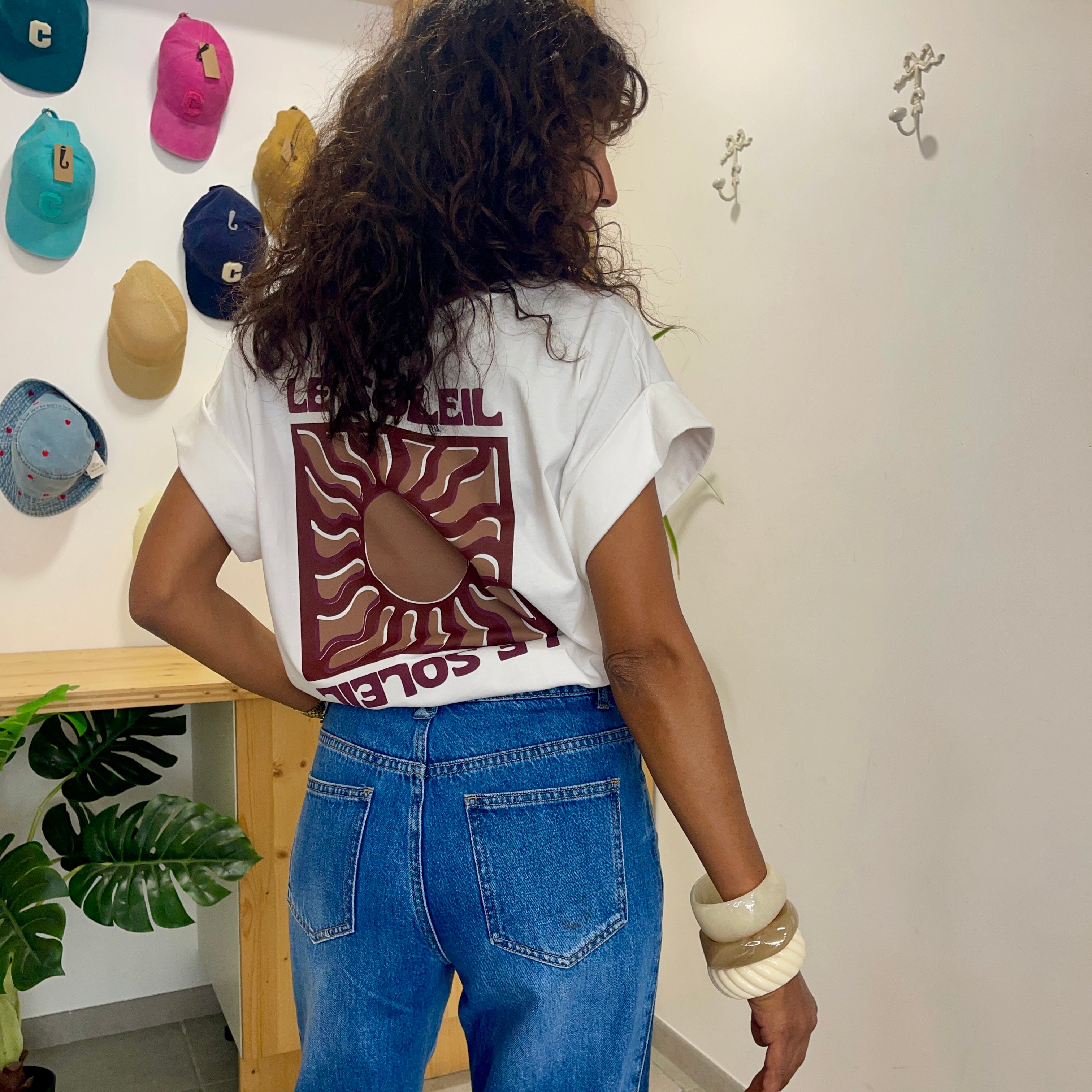 T-shirt soleil rouge bordeaux