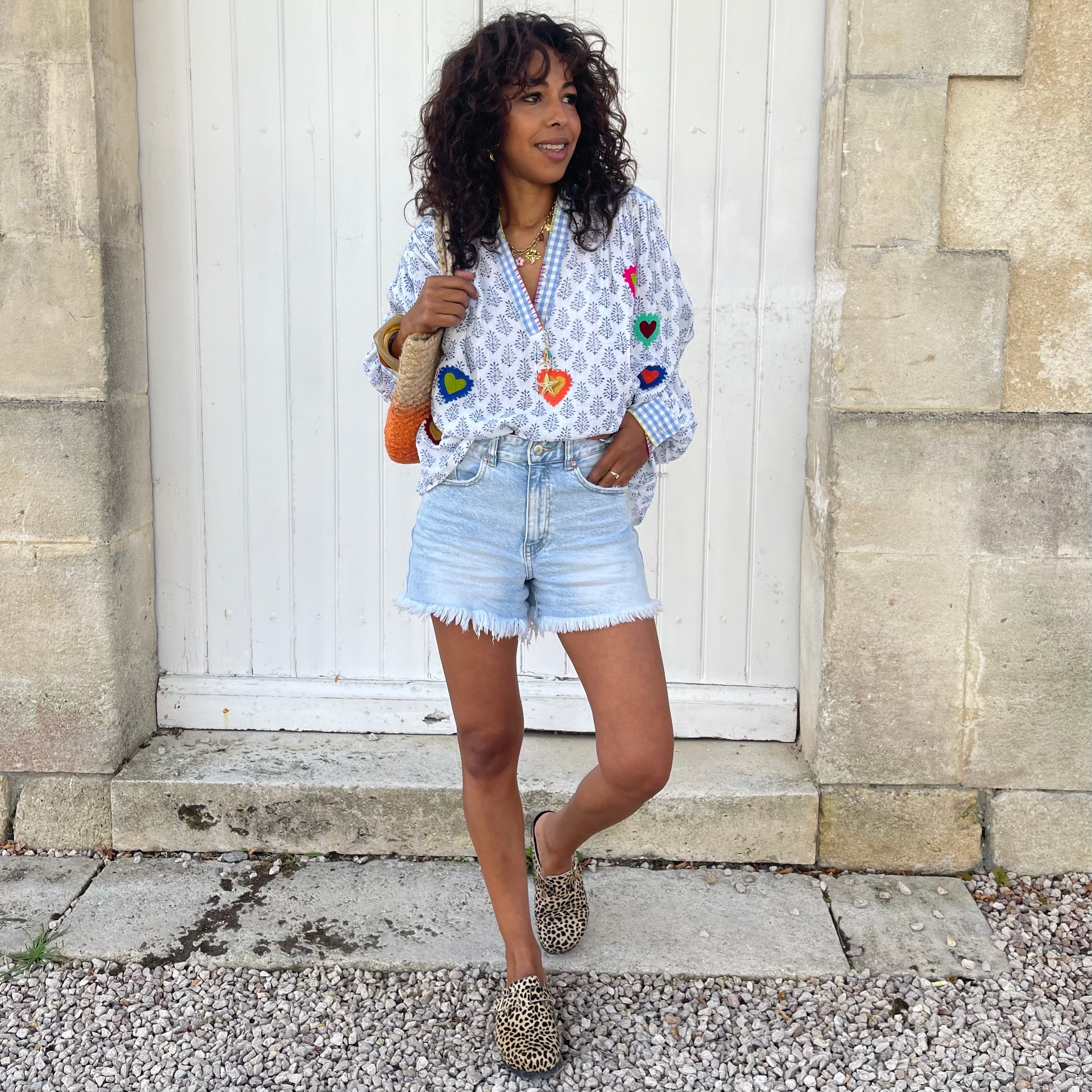 Blouse oversize ROSA coeur brodé à la main en gaz de coton