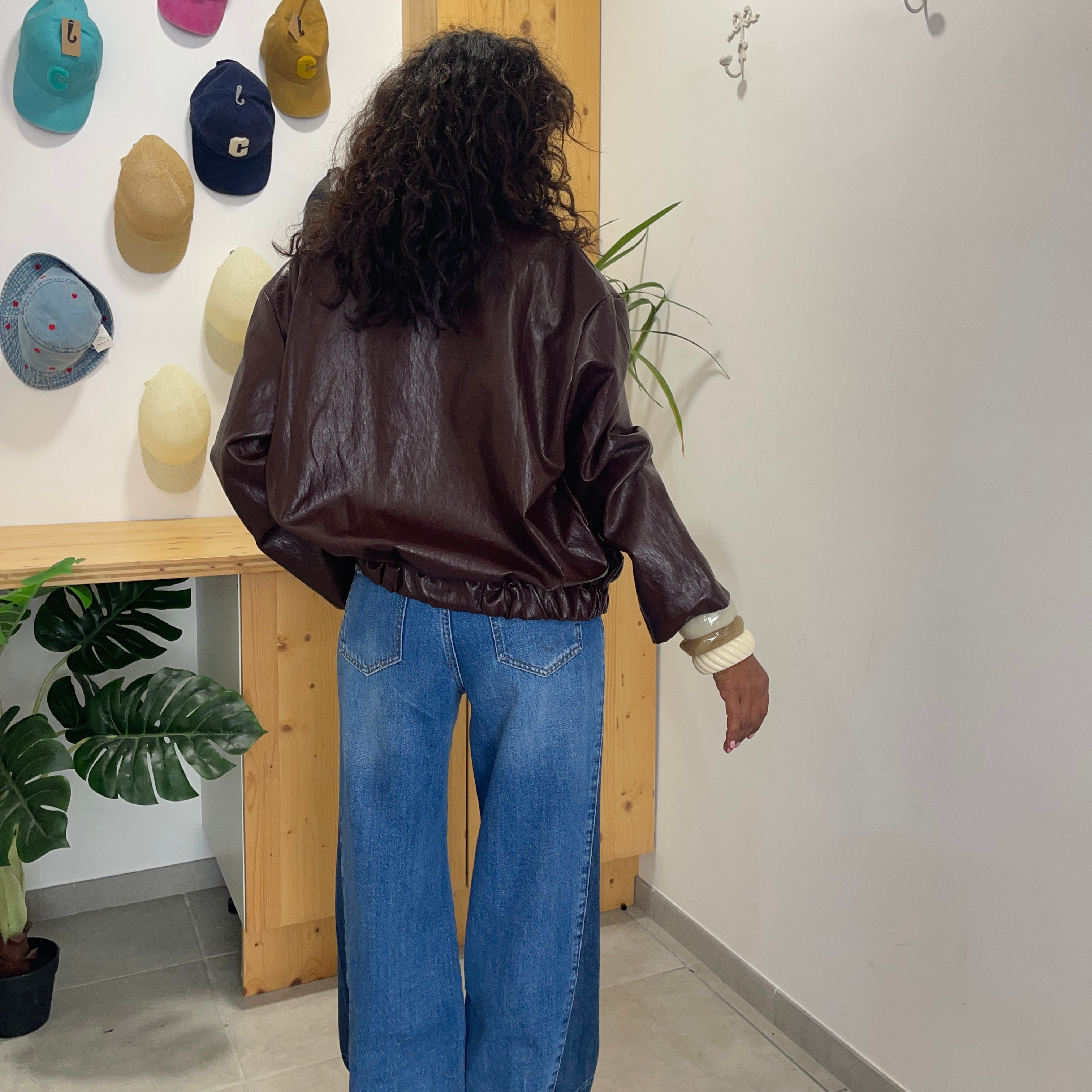 Veste bombers NAO en simili cuir rouge bordeaux coupe over size