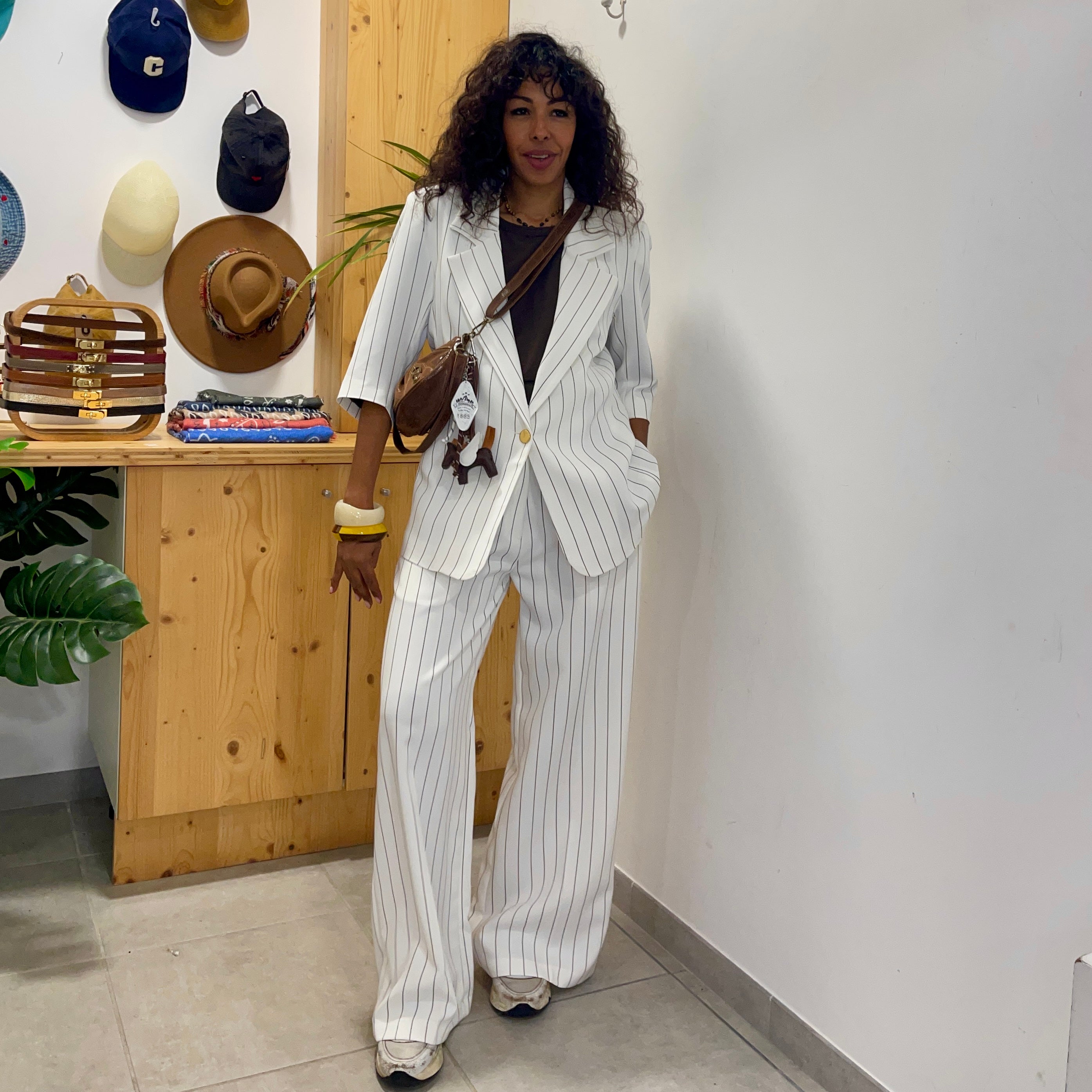 Blazer IZIA blanc rayé marron