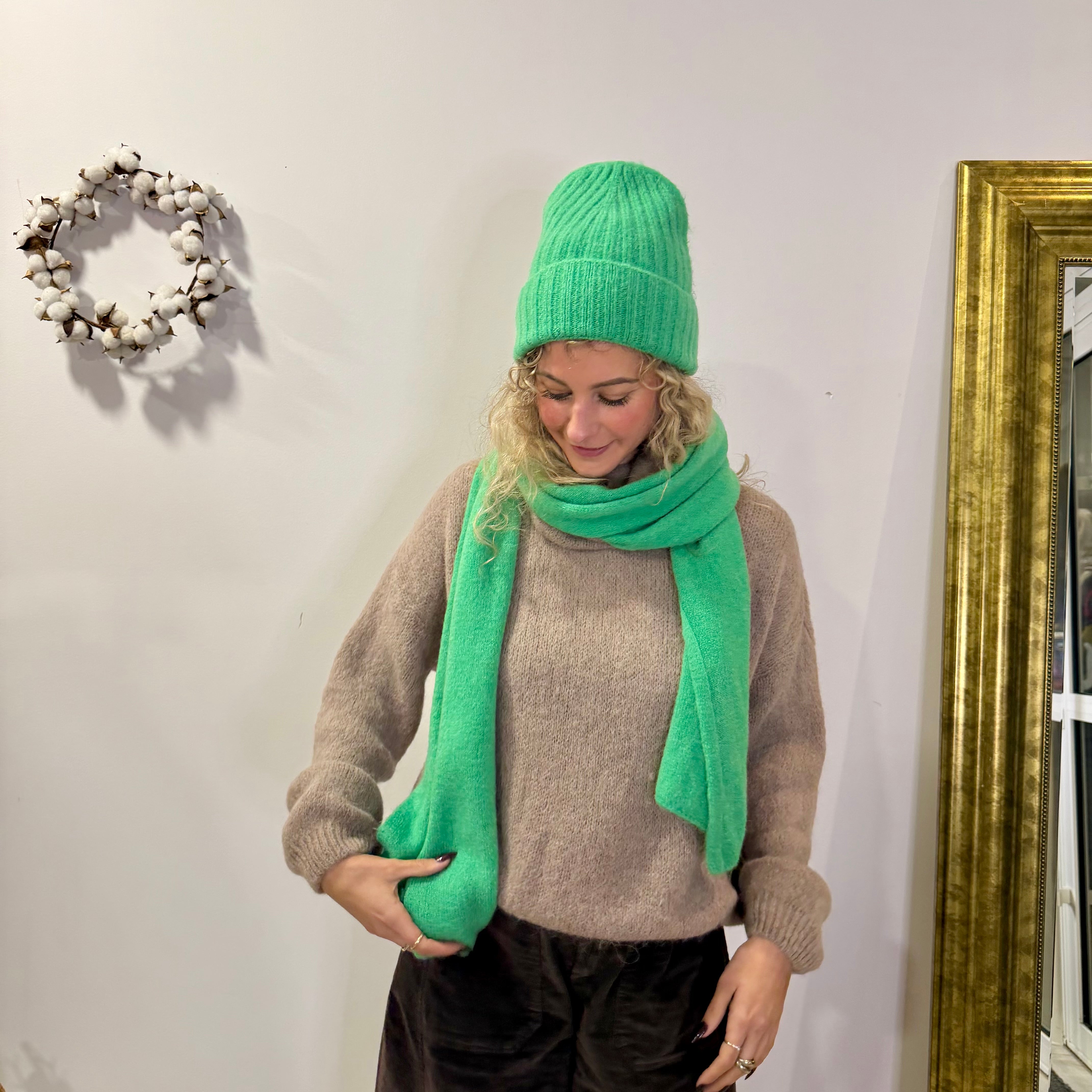 Ensemble Bonnet Écharpe vert