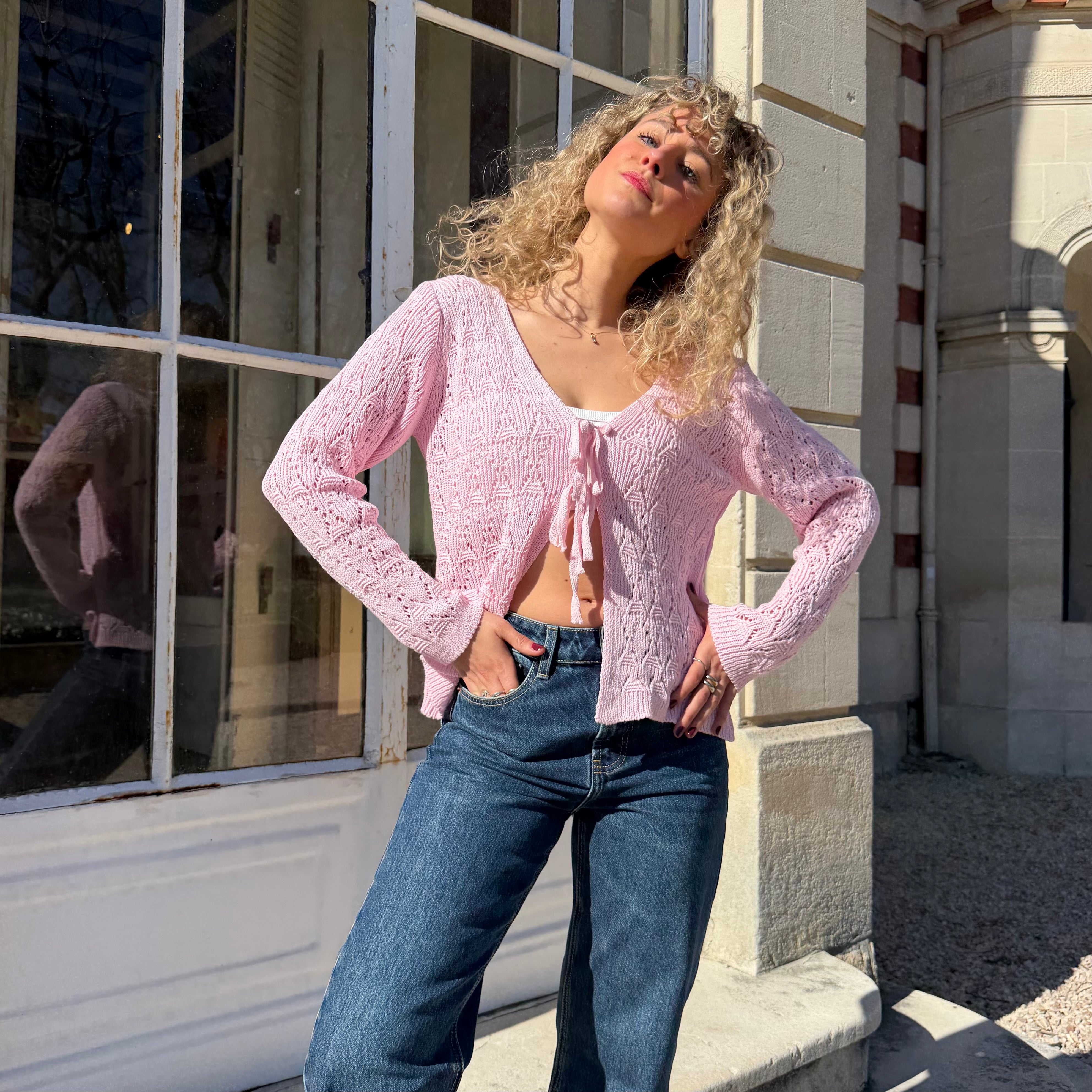 Gilet manches longues GRACE en maille ajouré rose.