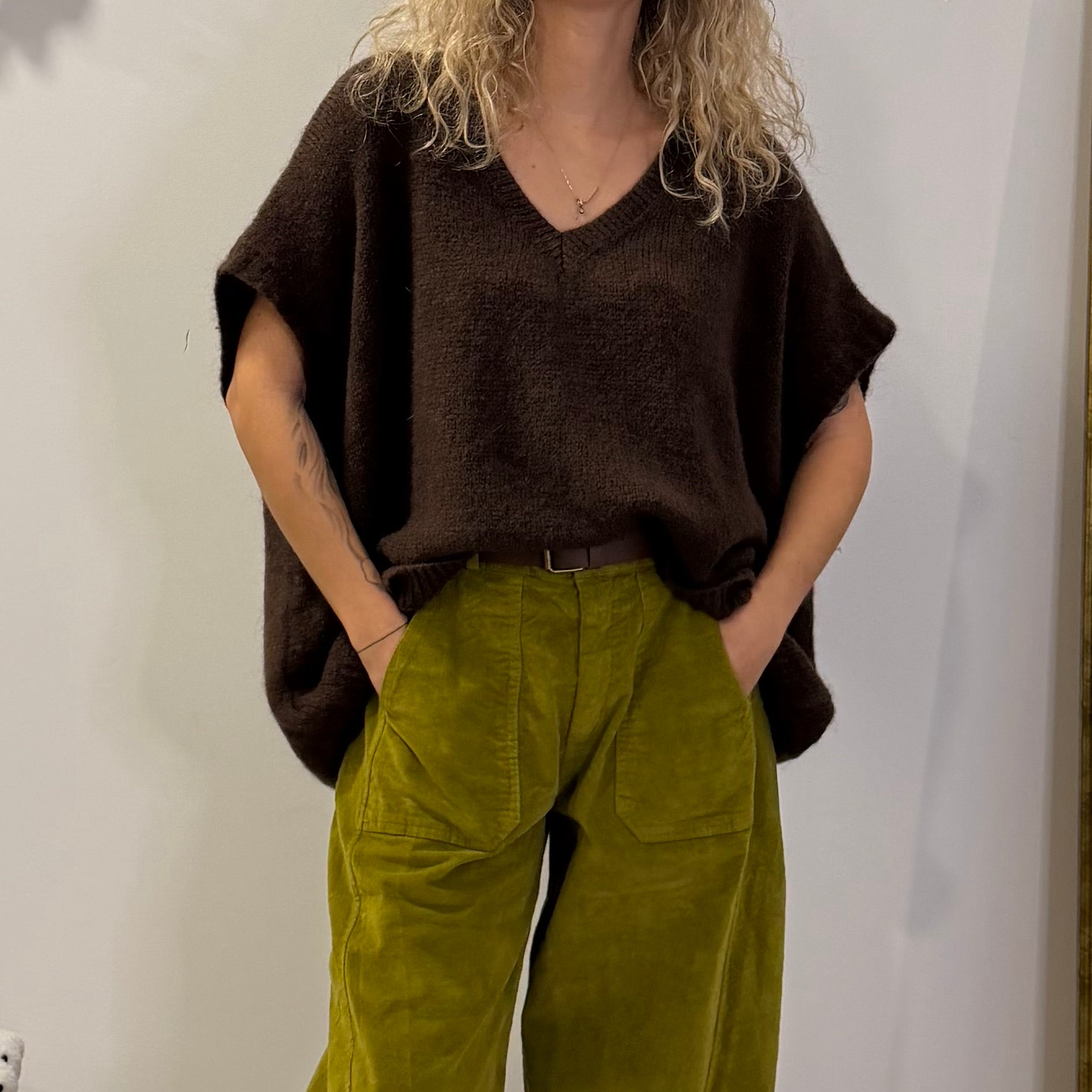 Pull col V sans manche, VALI marron