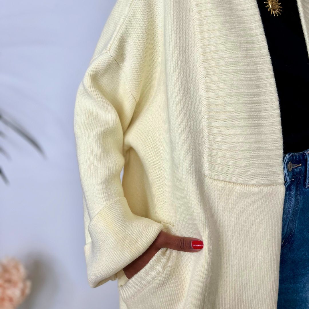 Veste en maille épaisse écrue PASCALE sans fermeture à la coupe longue et oversize