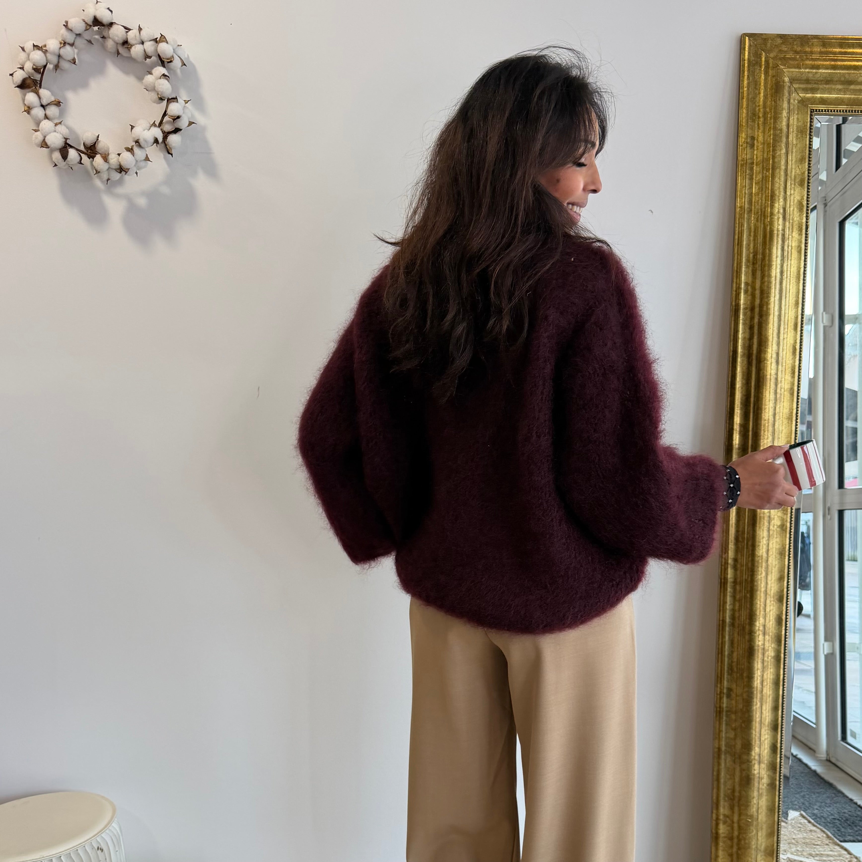 Pull en kid mohair GLADYS prune à la coupe oversize