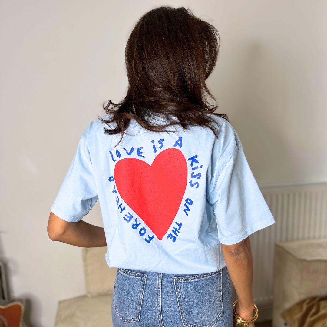 T-shirt manches courtes en coton KISS bleu à la coupe oversize