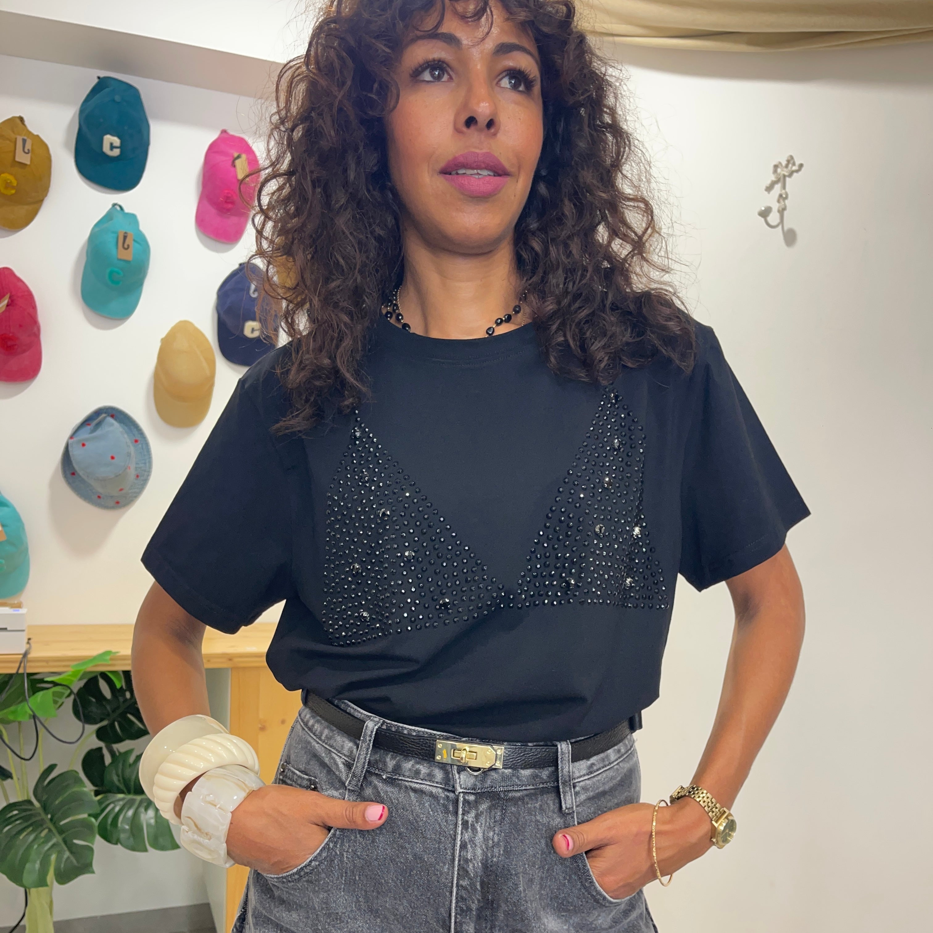 T-shirt manches courtes BIJOUX noir orné de strass