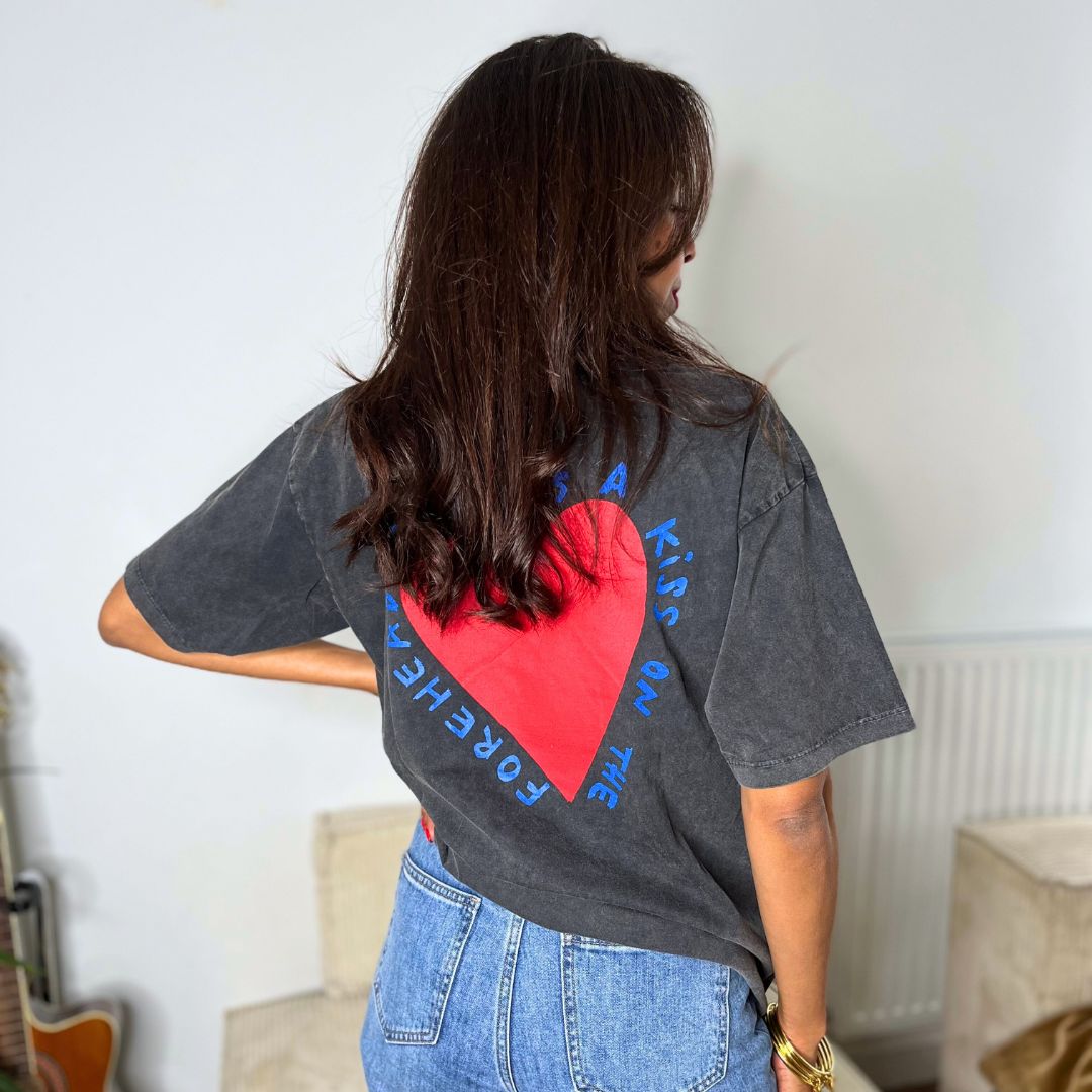 T-shirt manches courtes en coton KISS gris foncé à la coupe oversize