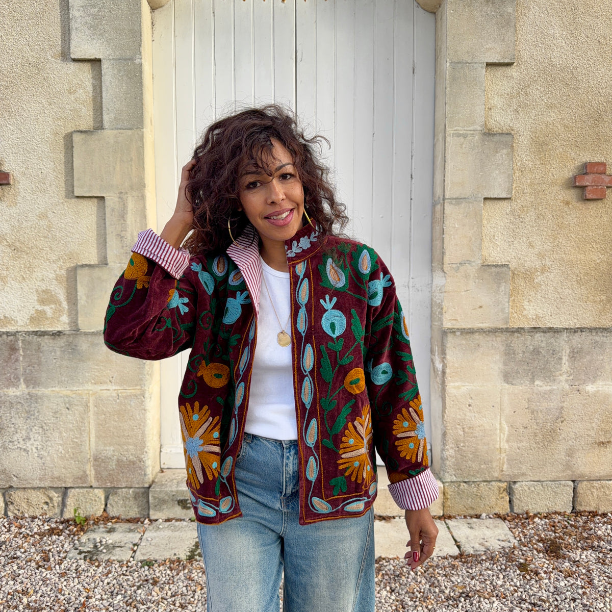 VESTE SUZANE BRODÉE EN VELOURS prune