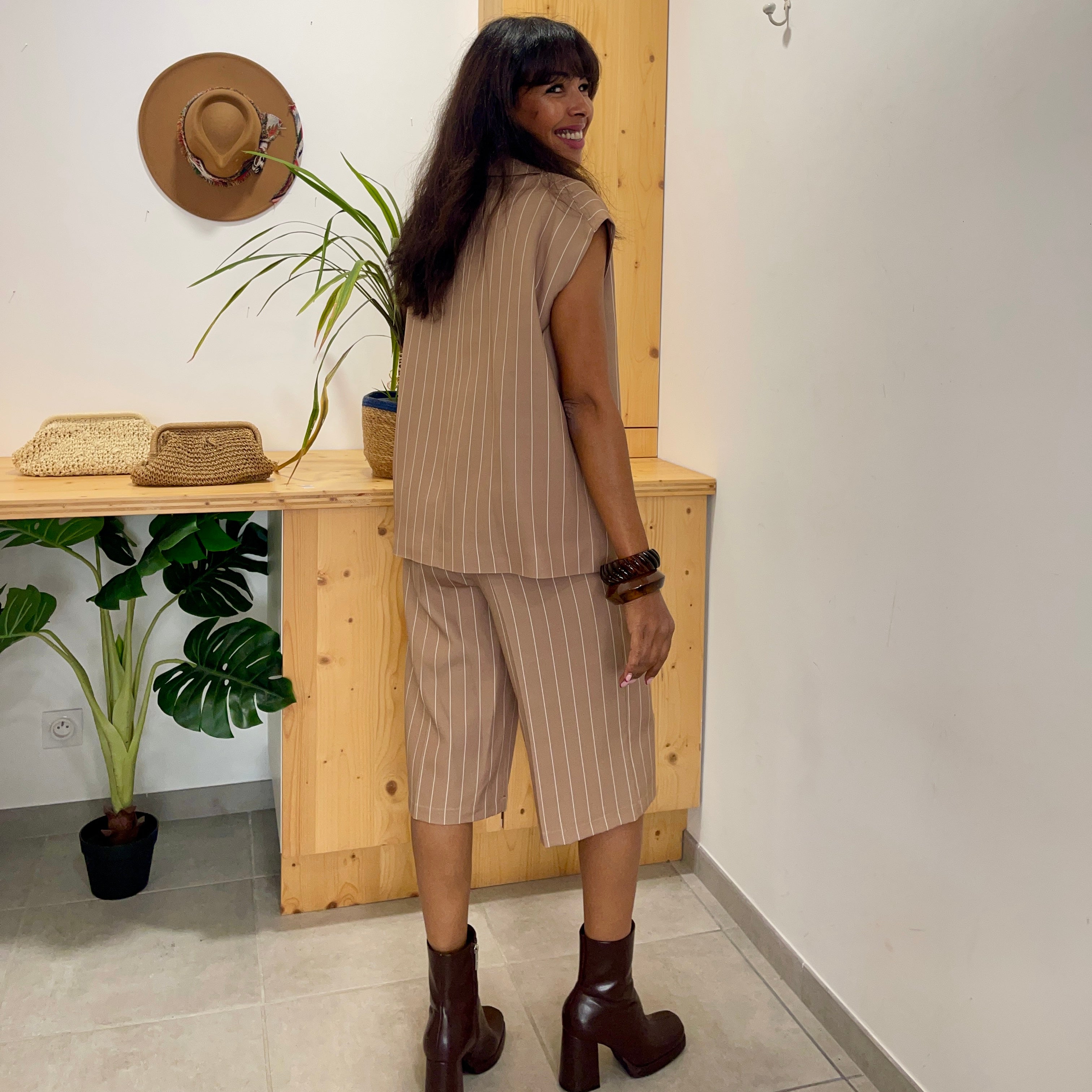 Blazer JULIA sans manches beige rayé blanc