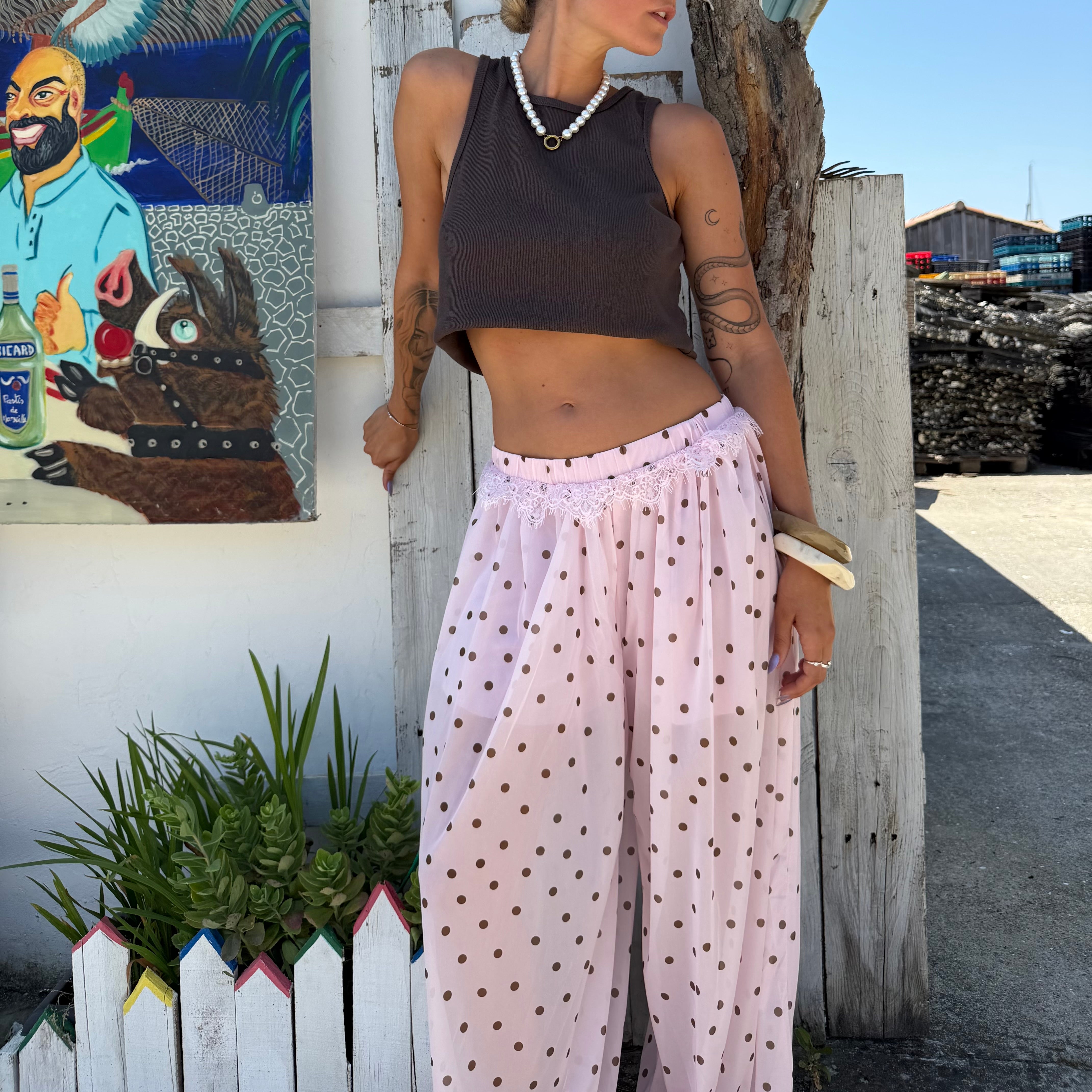 Pantalon VOILE rose à pois Rome boule détails dentelle