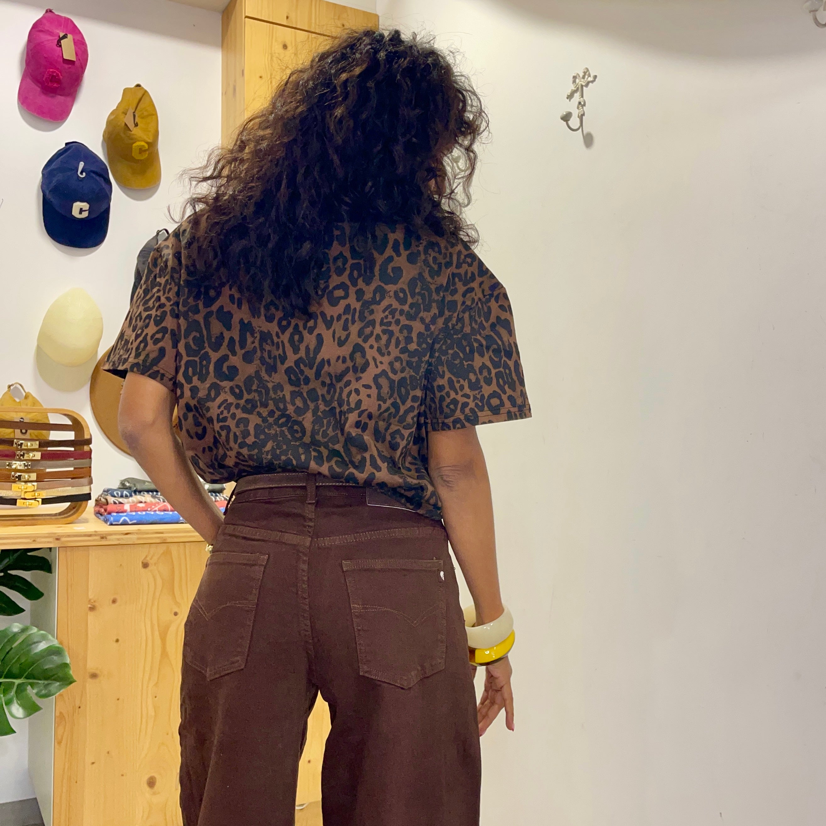 T-shirt COOL aux motifs léopard