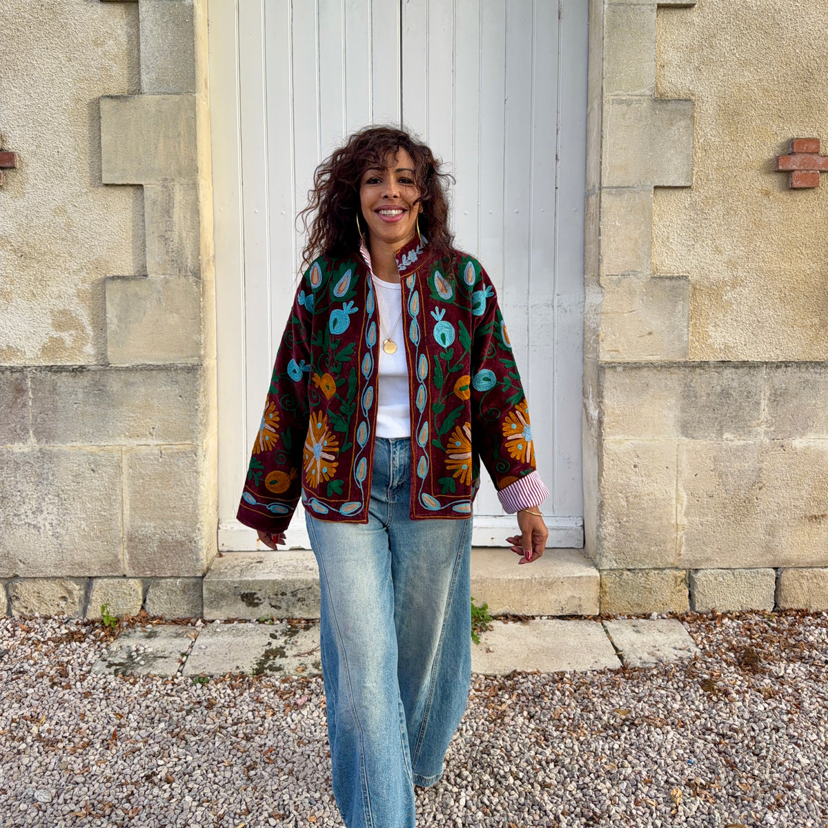 VESTE SUZANE BRODÉE EN VELOURS prune