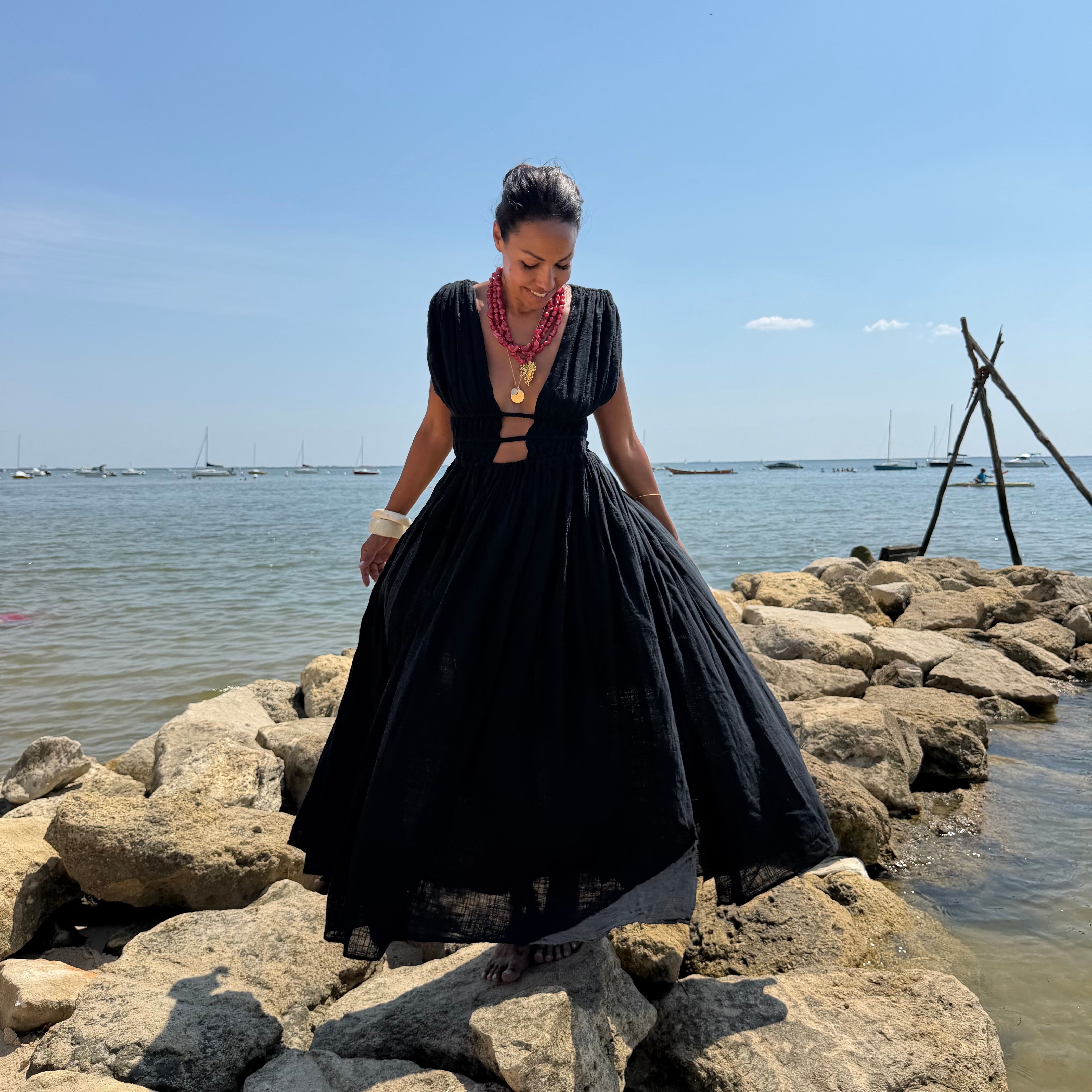Robe GRECQUE bohème noire dos nu