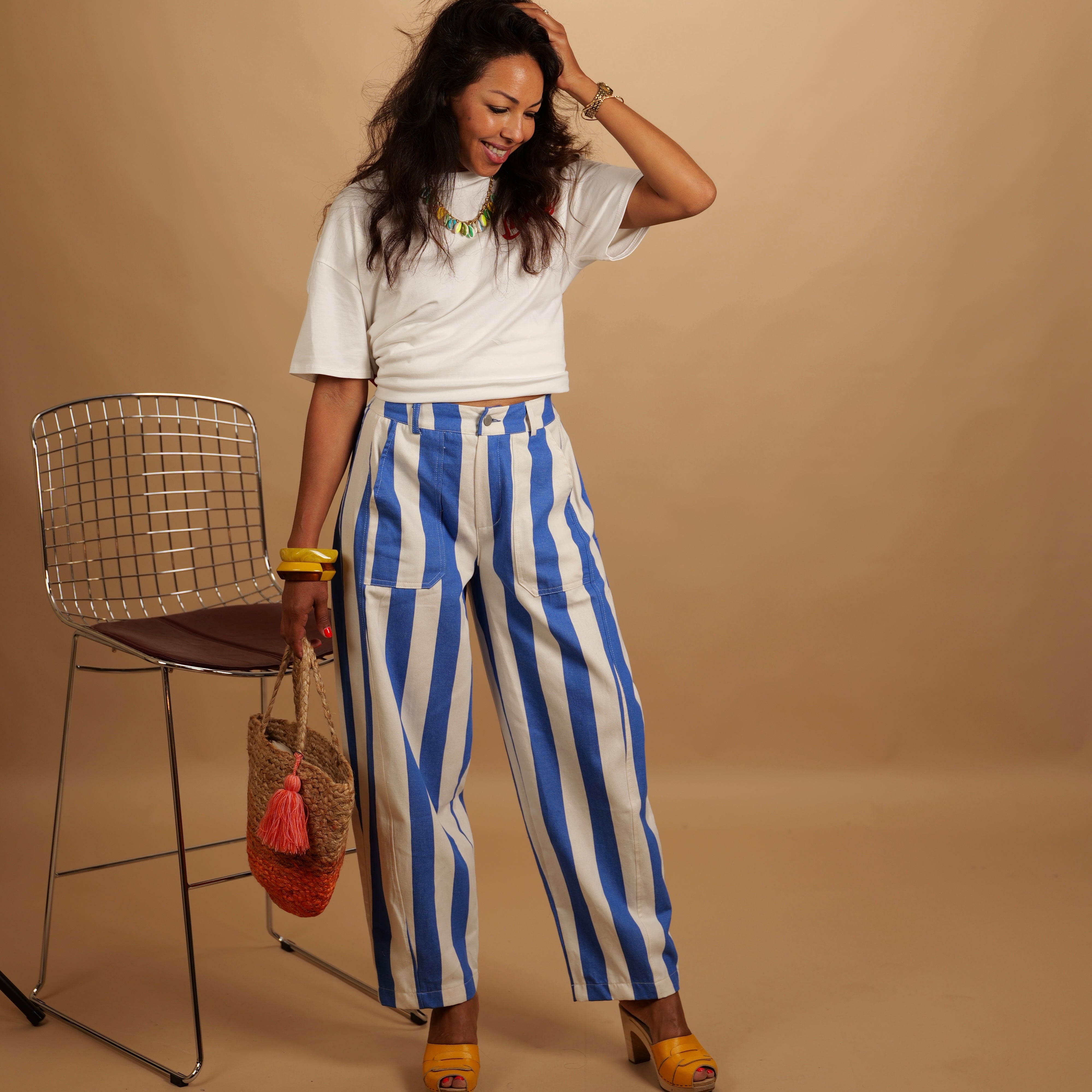 Pantalon LOUNA rayé bleu roi & blanc