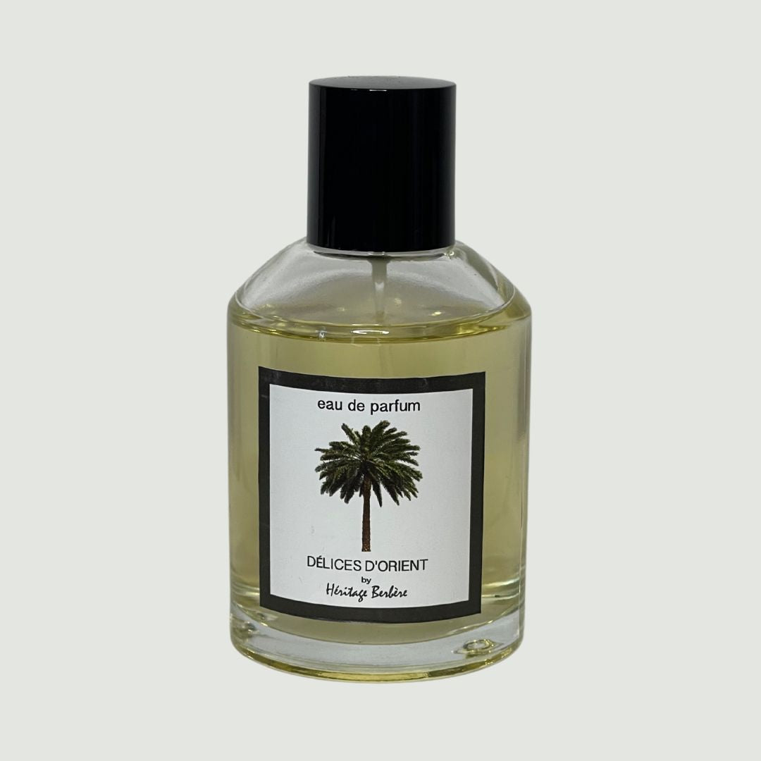 Eau de parfum DÉLICES D'ORIENT aux accords de fruit du désert et à la touche boisée